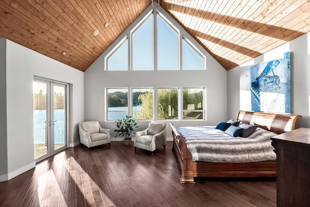 9663 Silverglen Drive