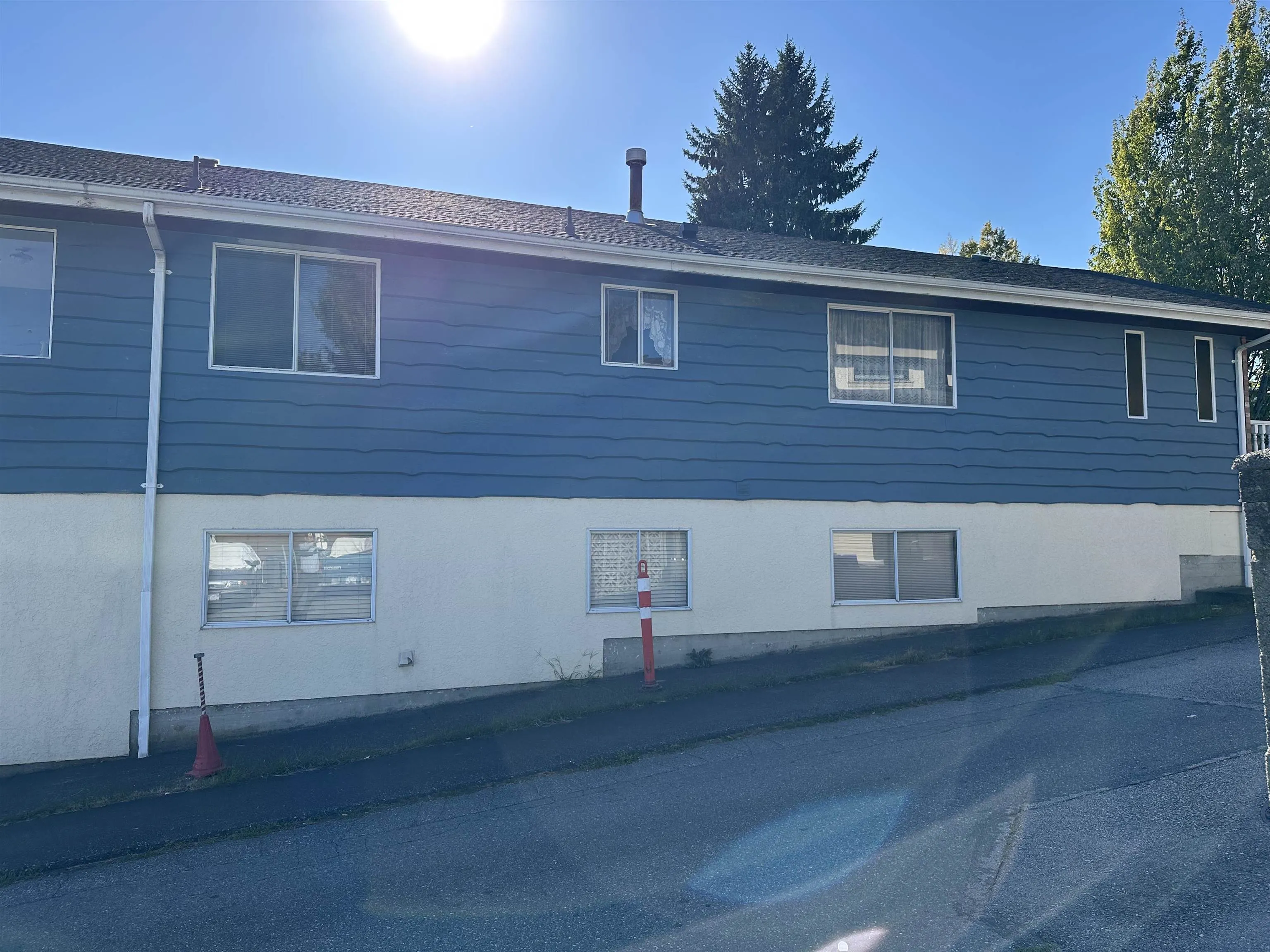 2376 Fraserview Drive