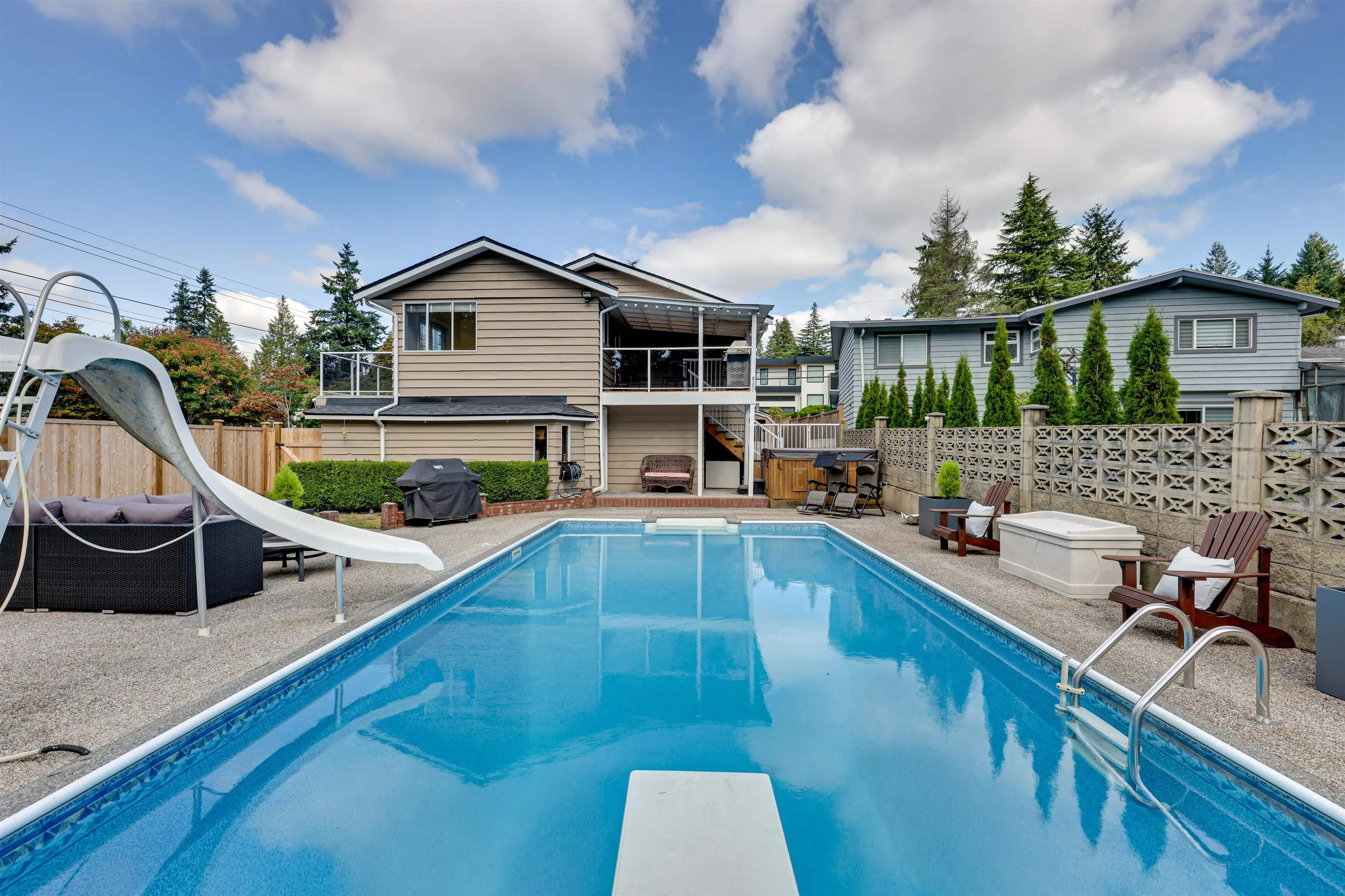 6488 Sunshine Place