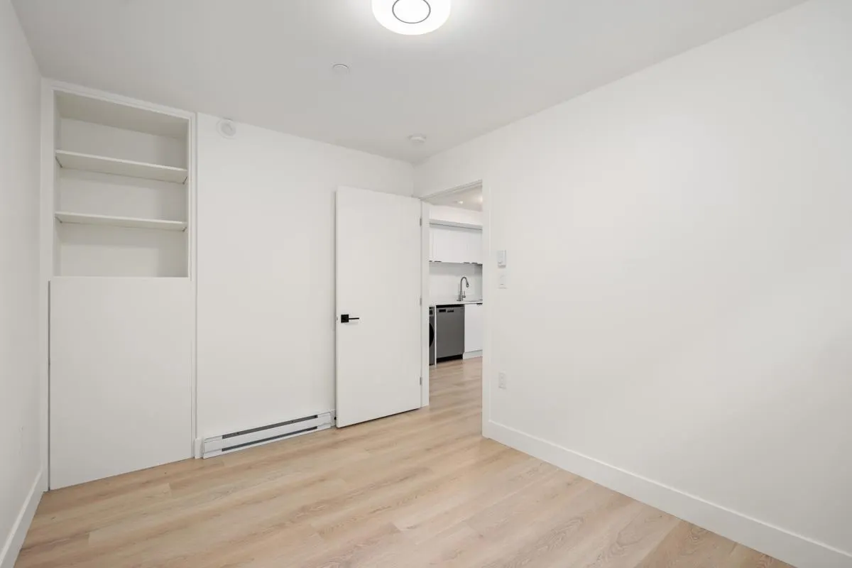 Basement Suite 7340 Maple Street