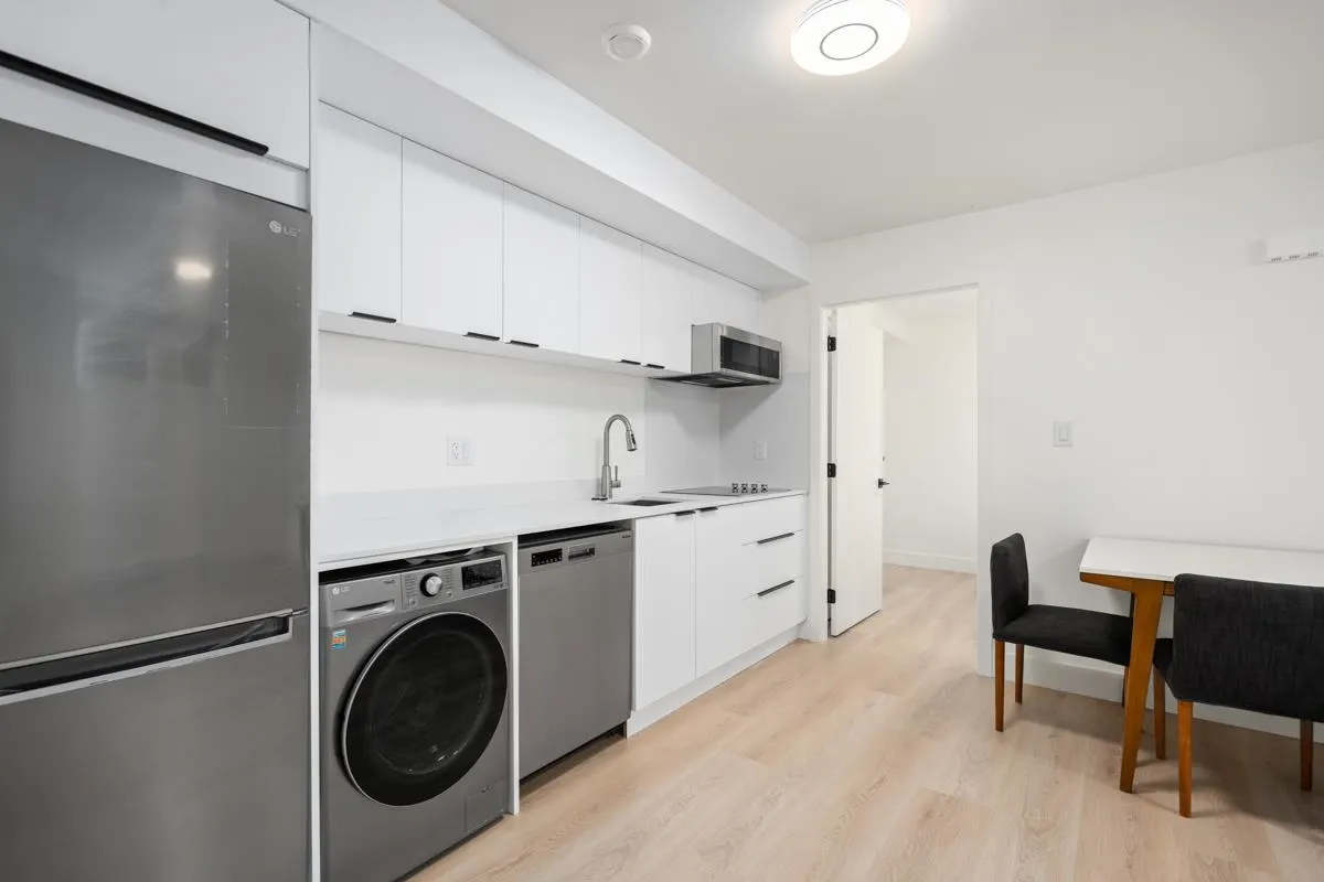 Basement Suite 7340 Maple Street