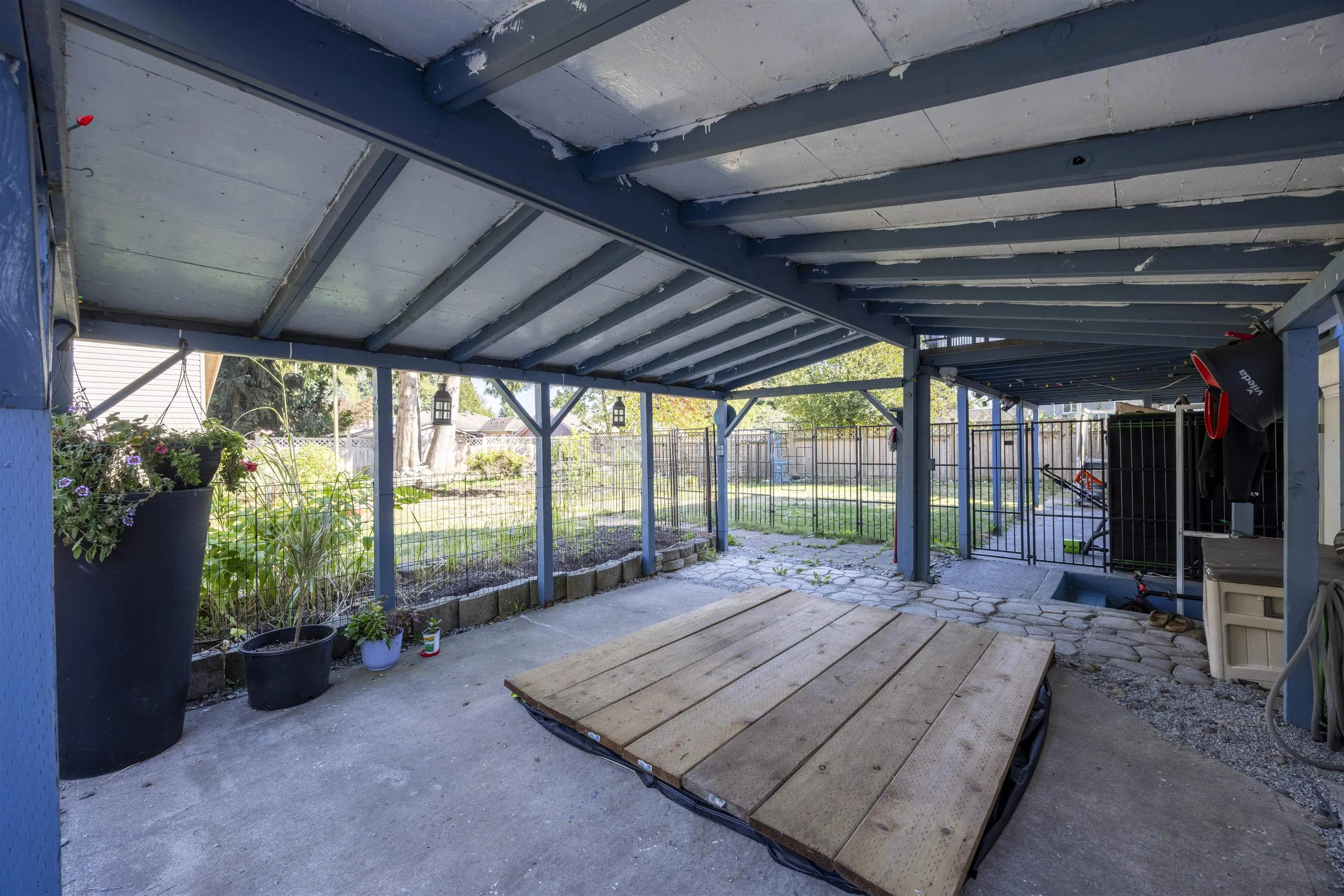 3648 Vincent Street