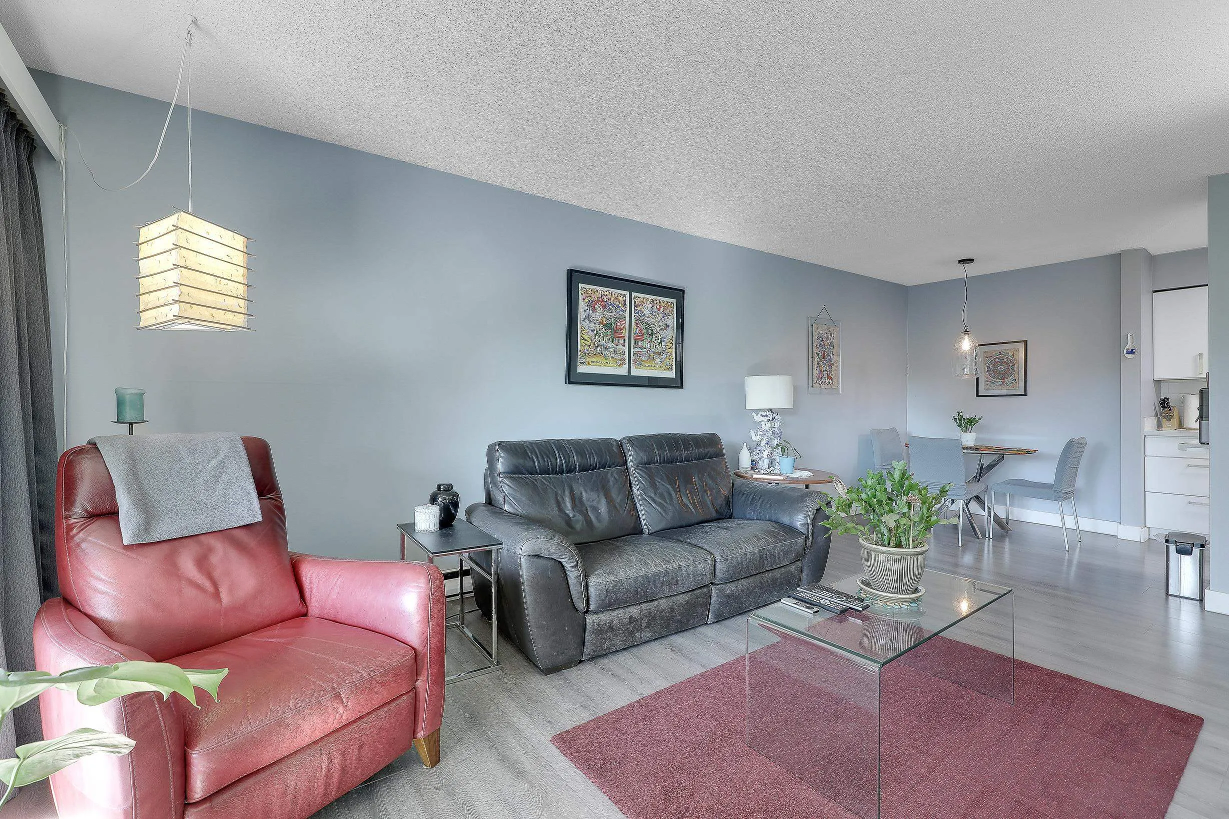 409 9857 Manchester Drive
