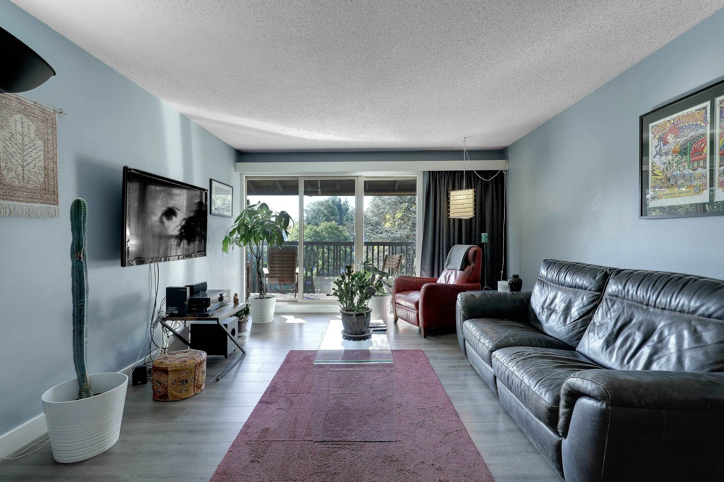 409 9857 Manchester Drive