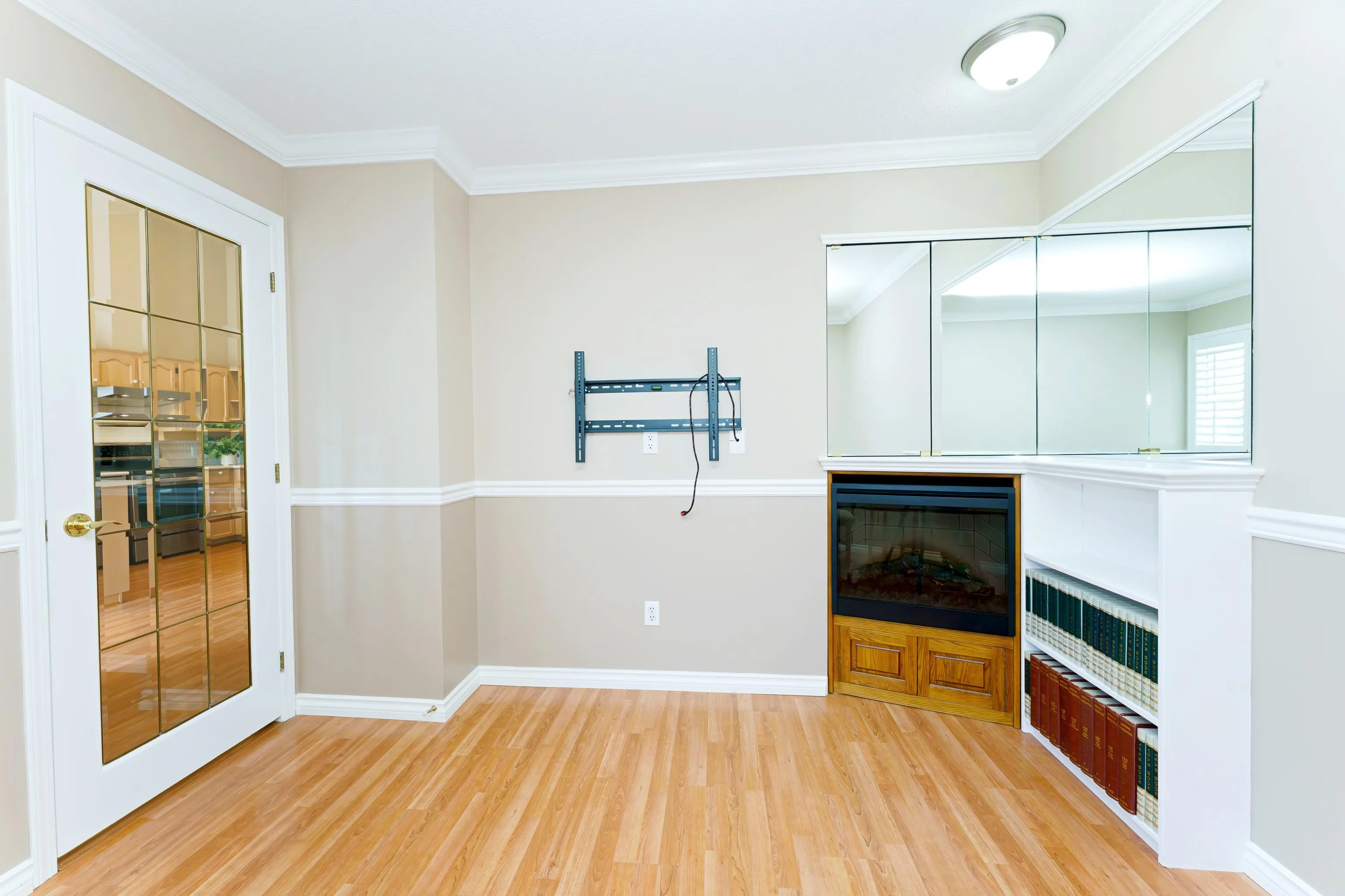 47 9012 Walnut Grove Drive