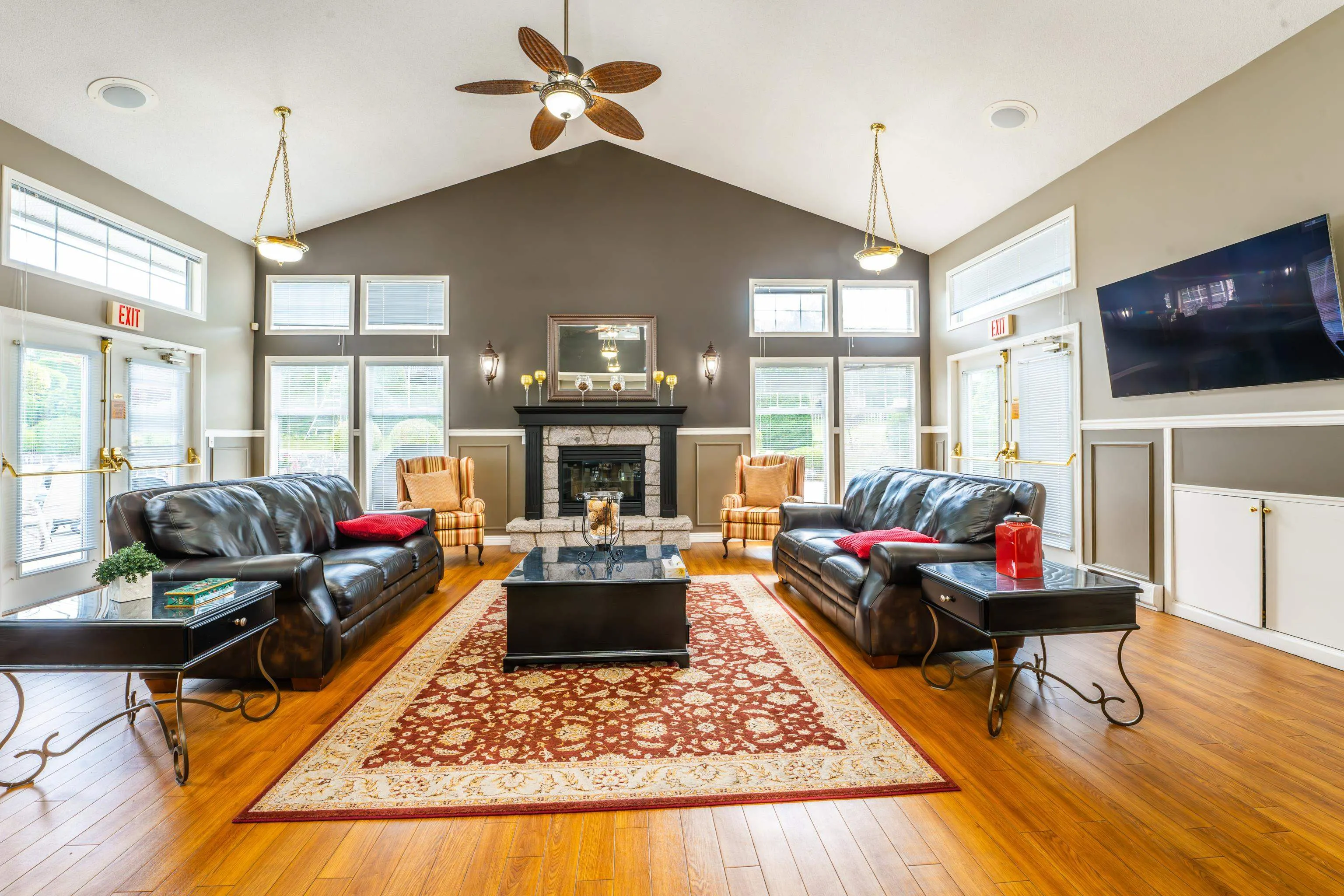 47 9012 Walnut Grove Drive