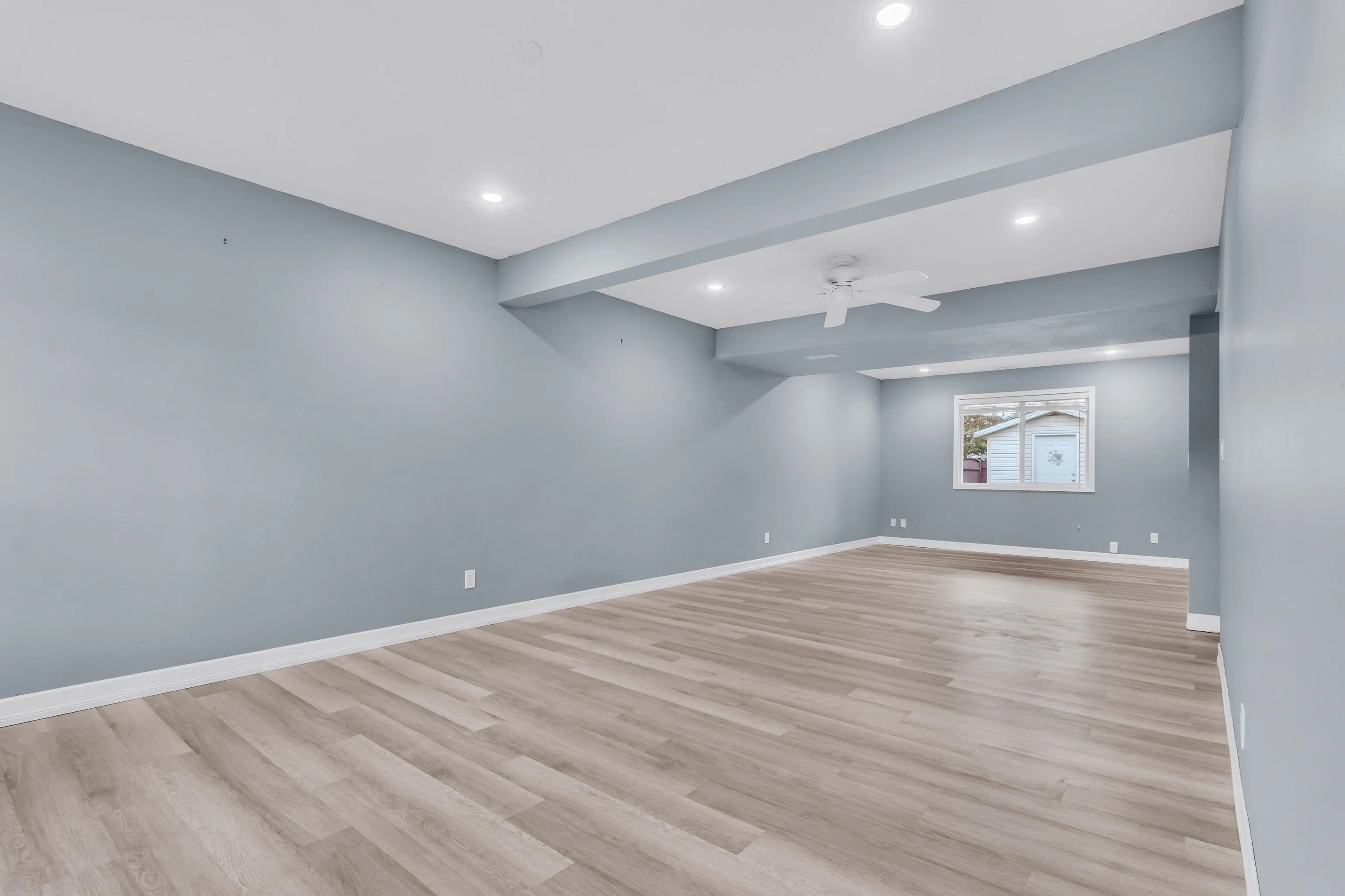 5664 Villa Rosa Place