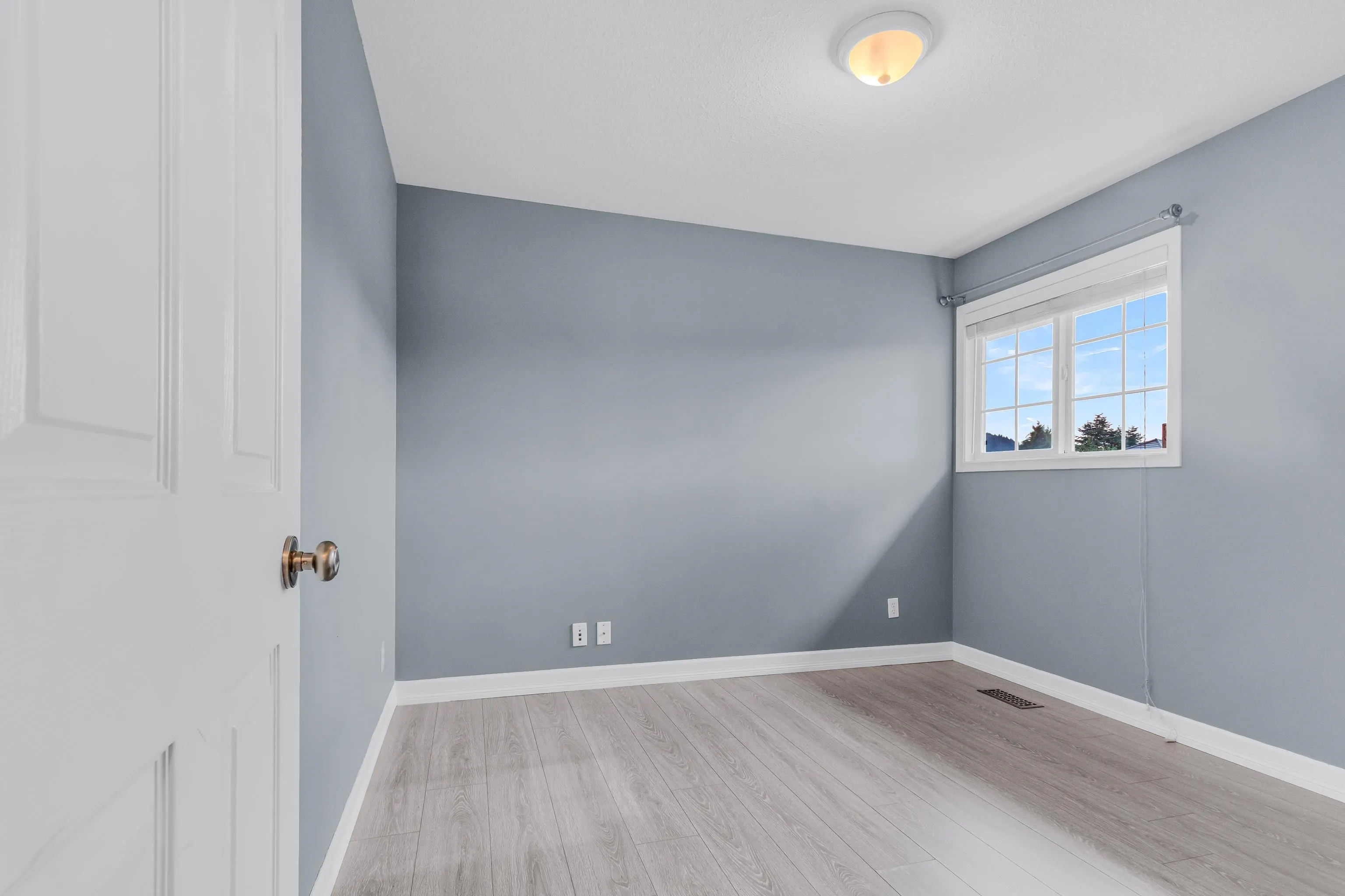 5664 Villa Rosa Place