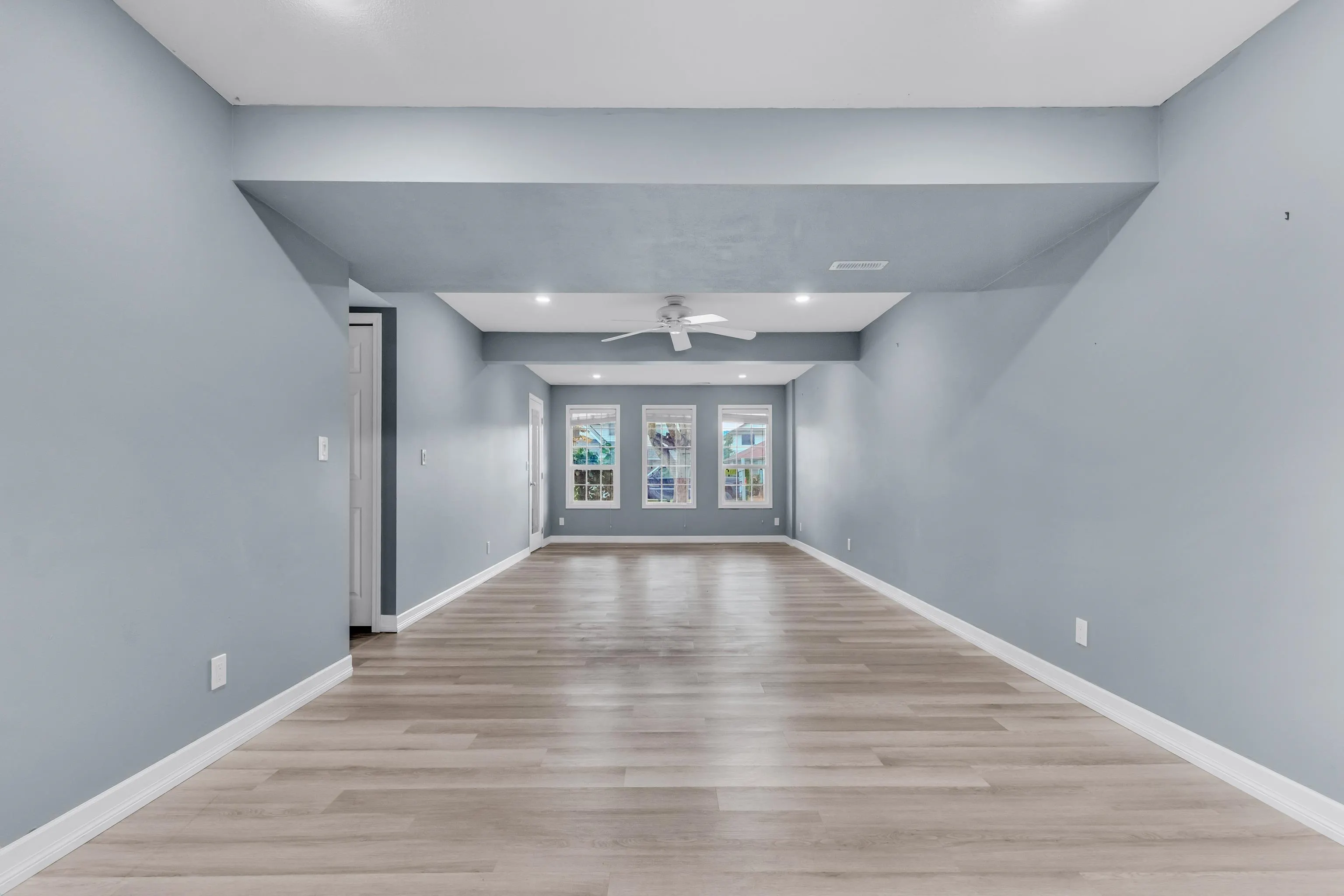 5664 Villa Rosa Place