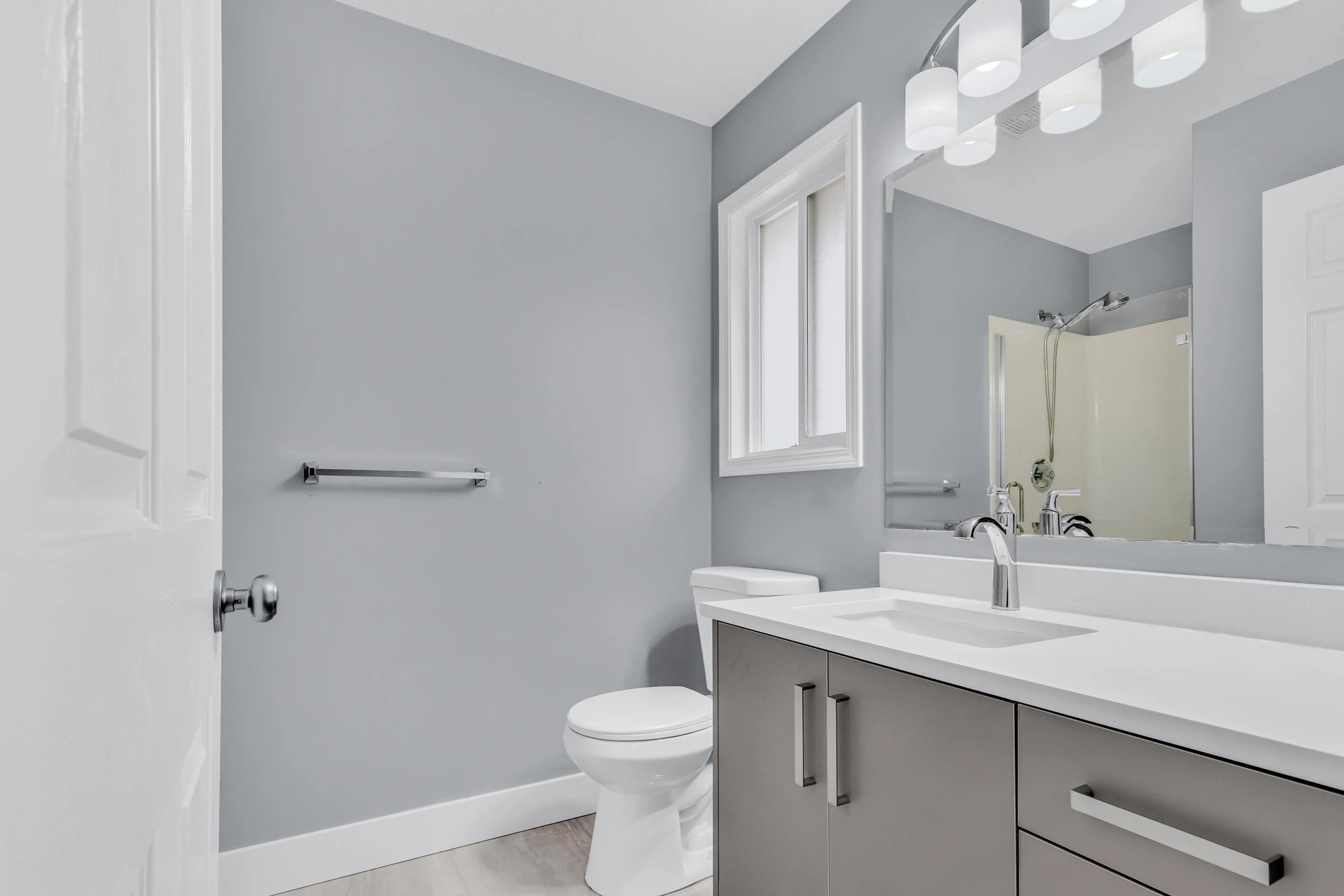 5664 Villa Rosa Place