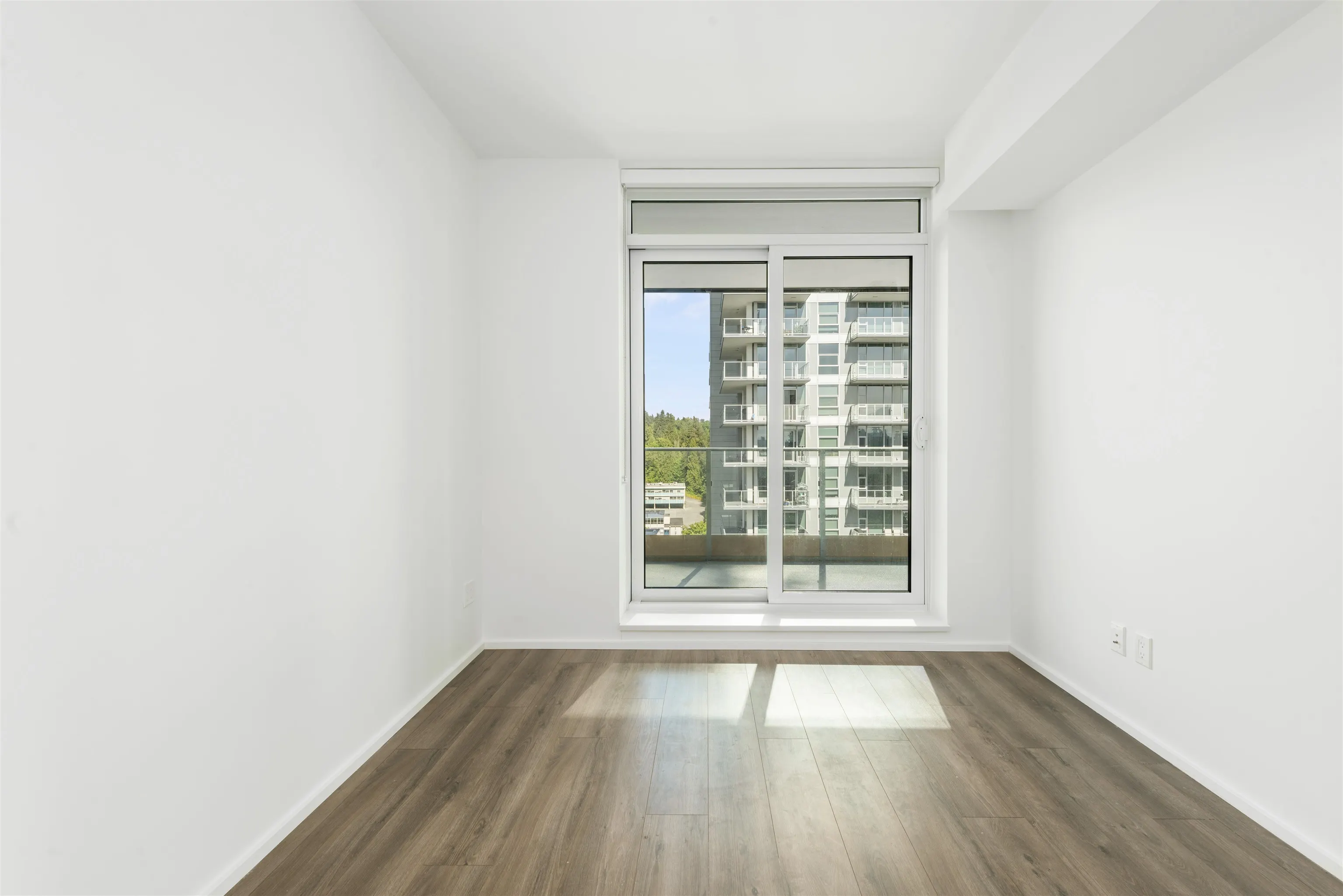1305 3809 Evergreen Place