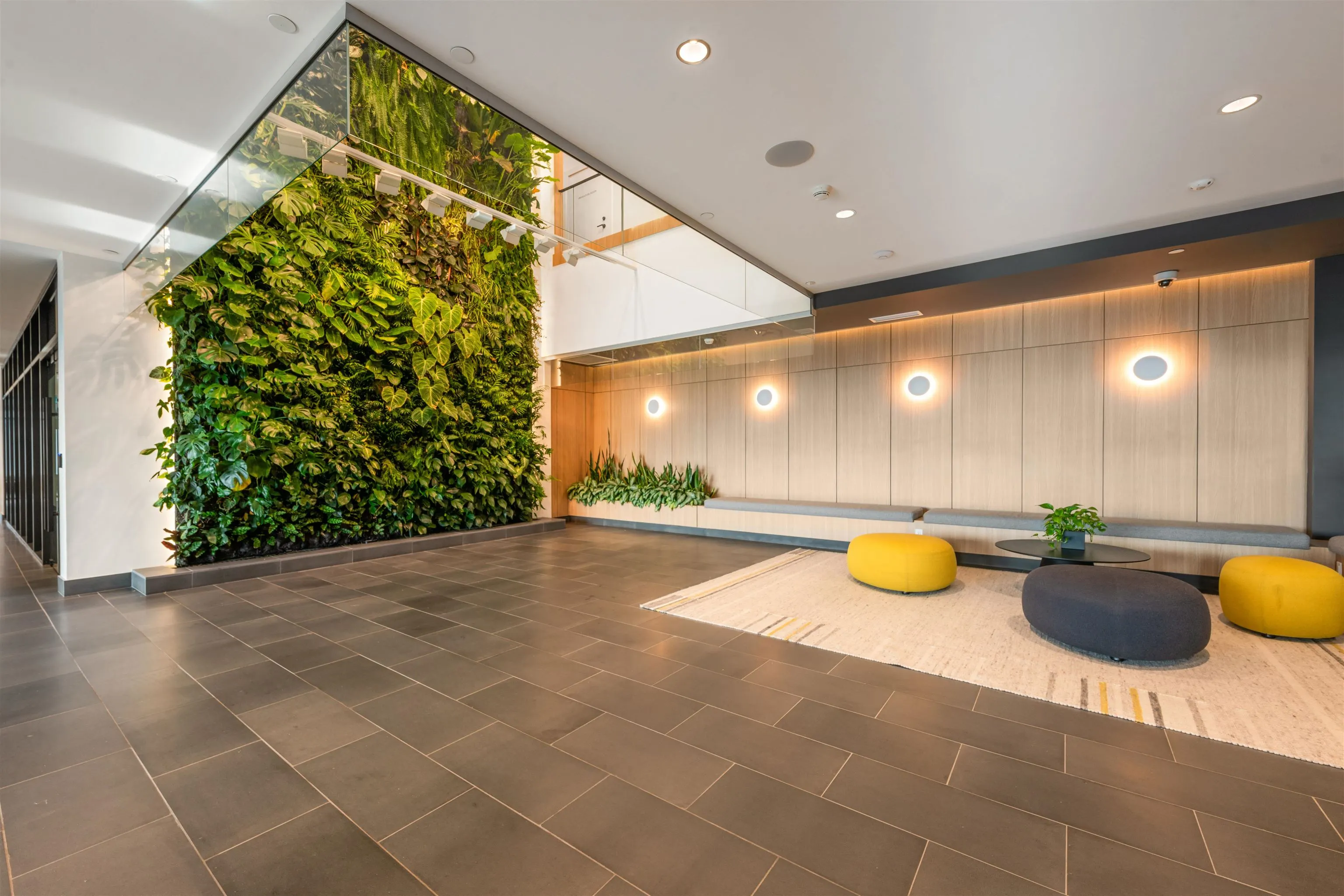 1305 3809 Evergreen Place