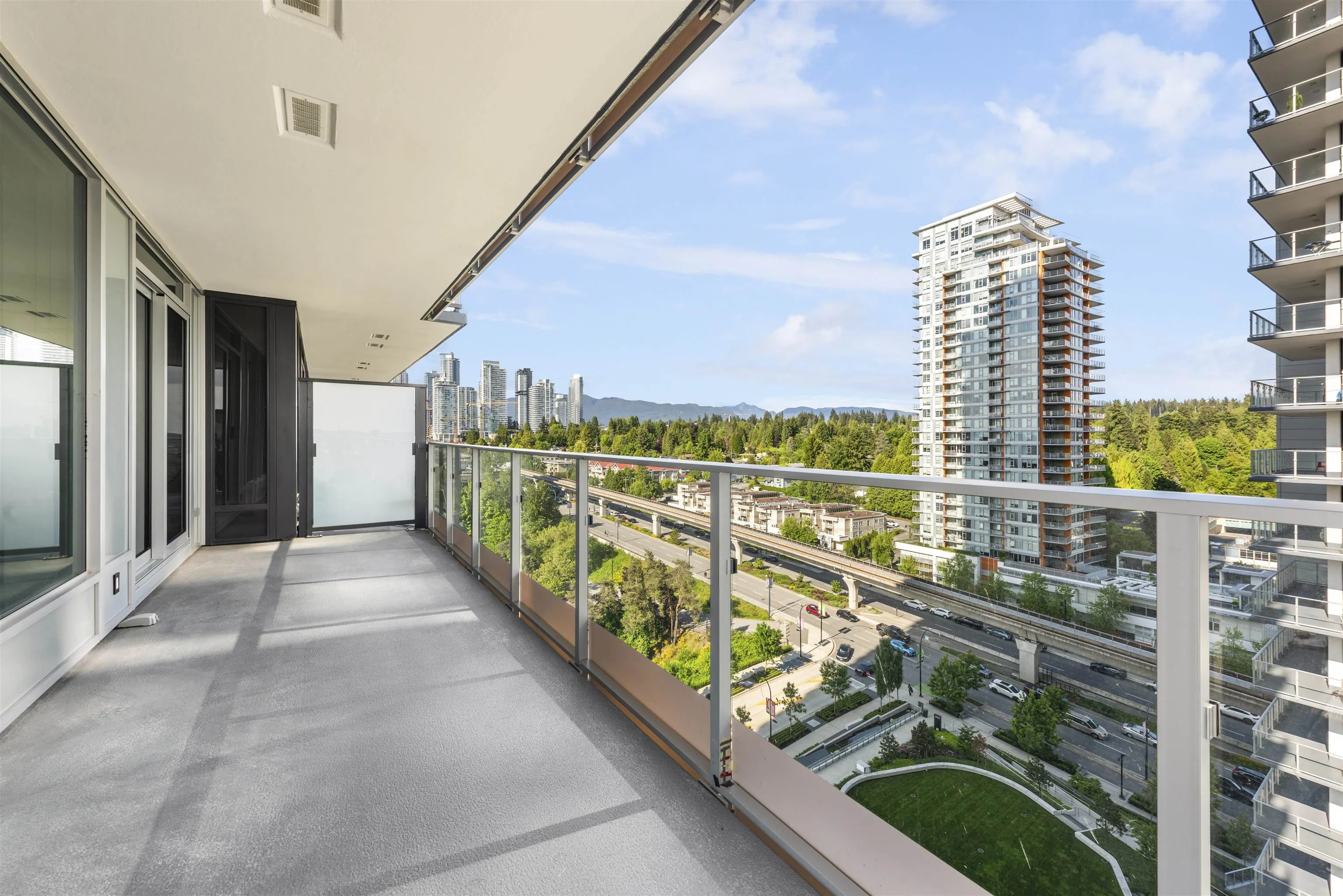 1305 3809 Evergreen Place