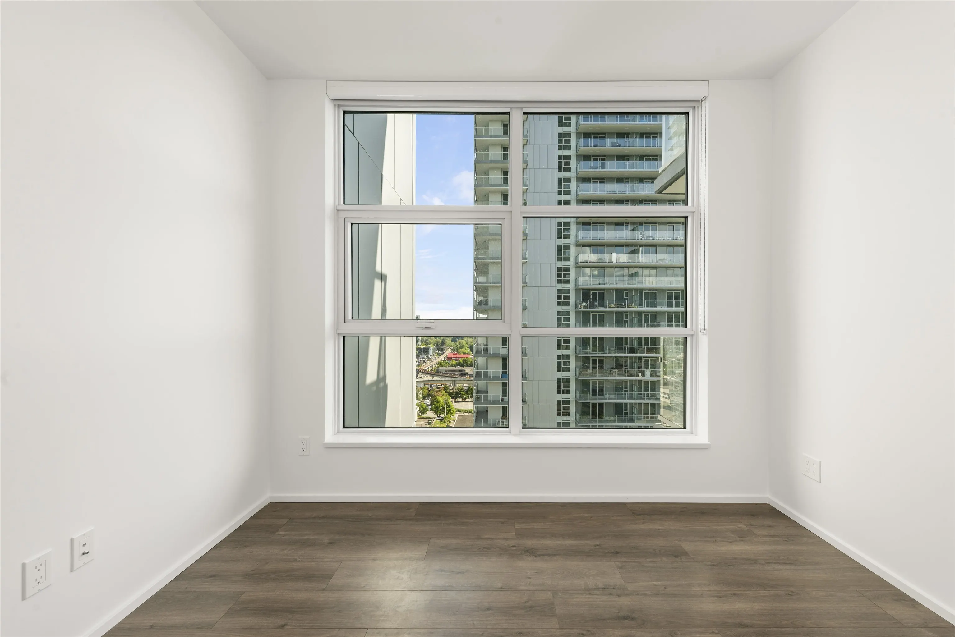 1305 3809 Evergreen Place