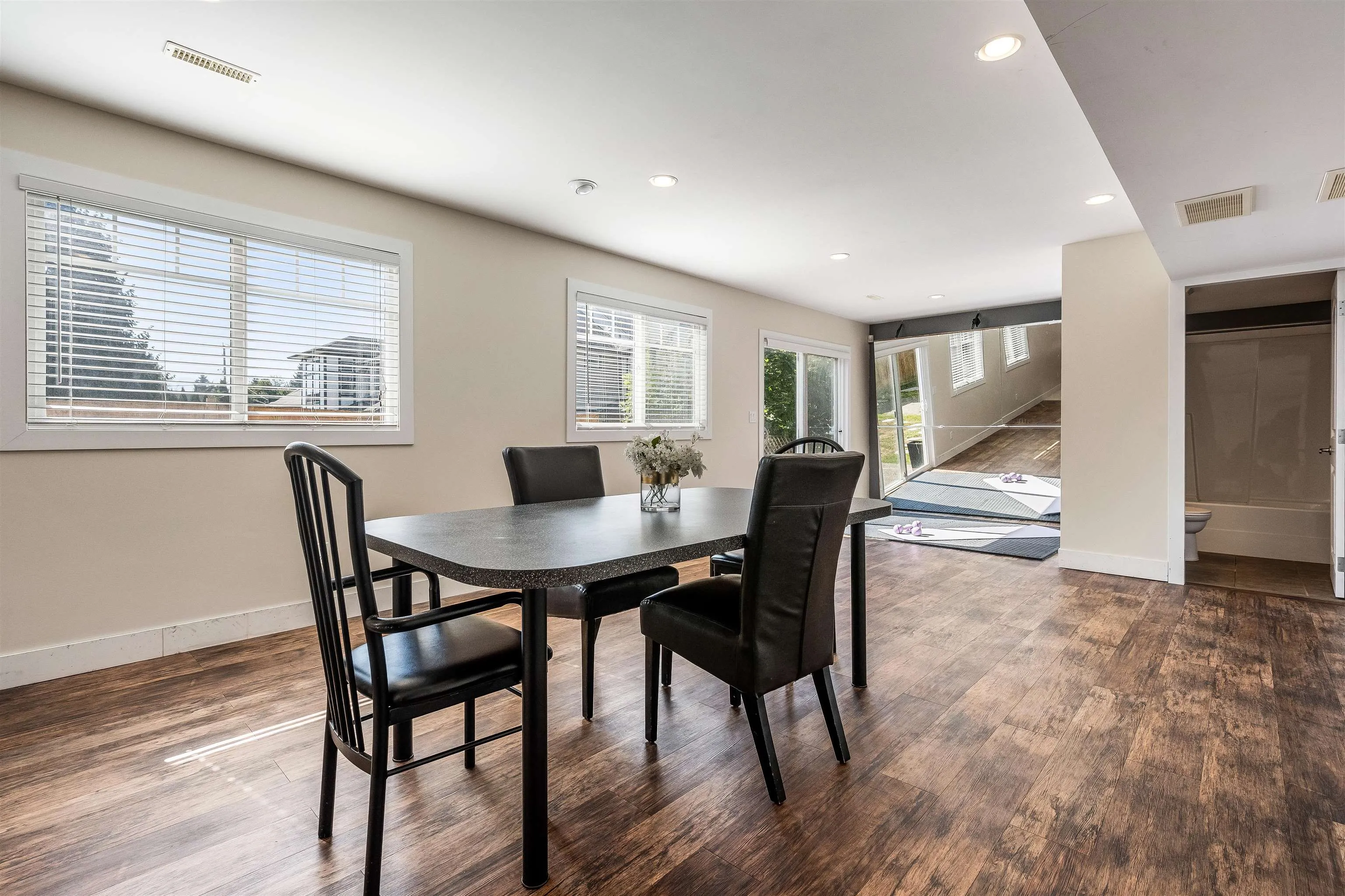 3 46238 Strathcona Road