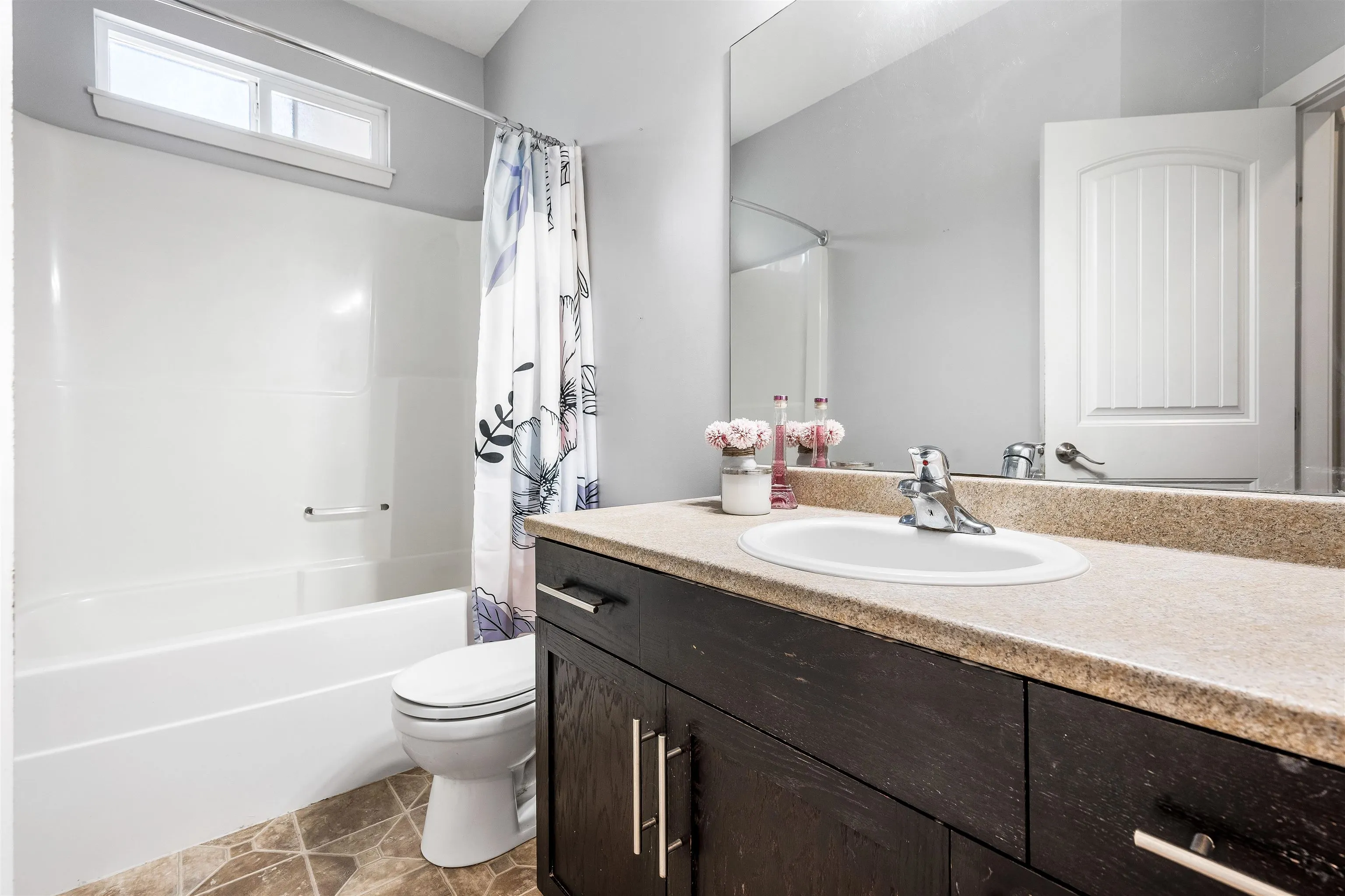 3 46238 Strathcona Road