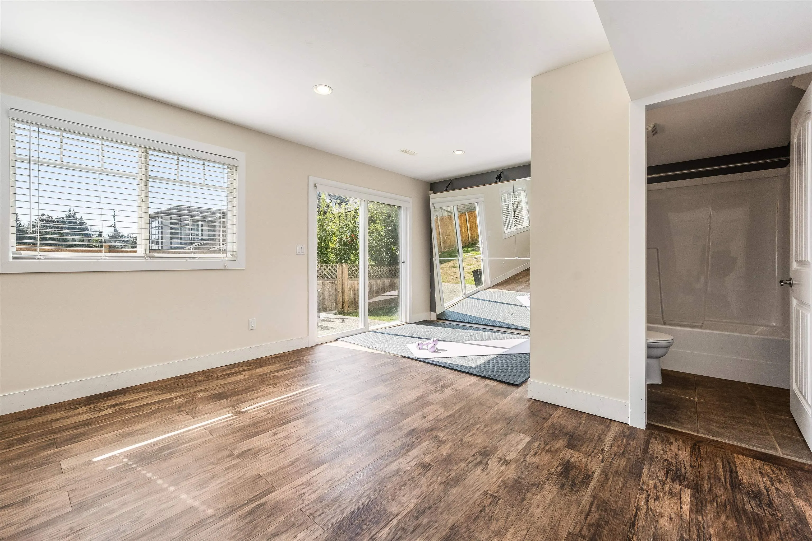 3 46238 Strathcona Road