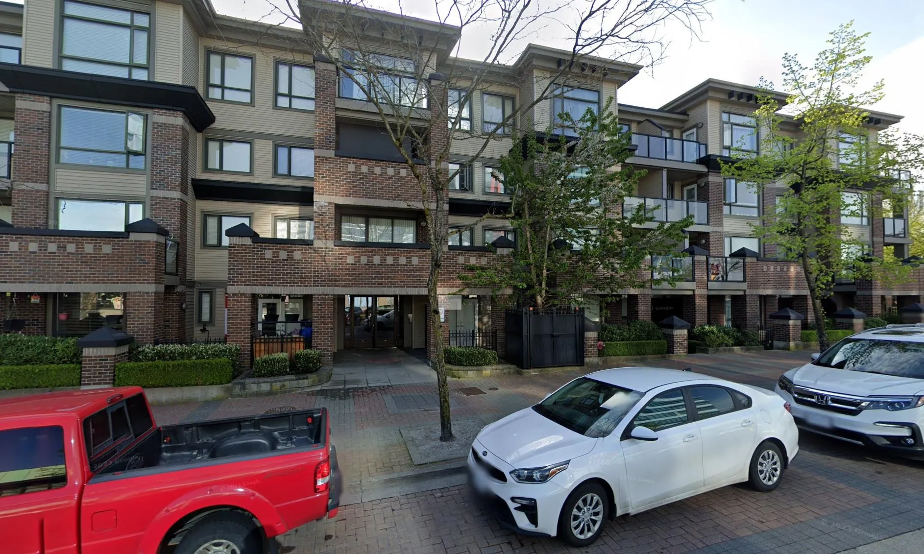 401 10822 City Parkway