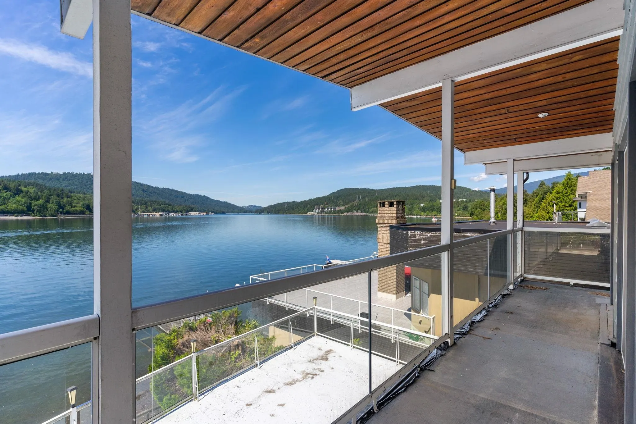1208 Alderside Road