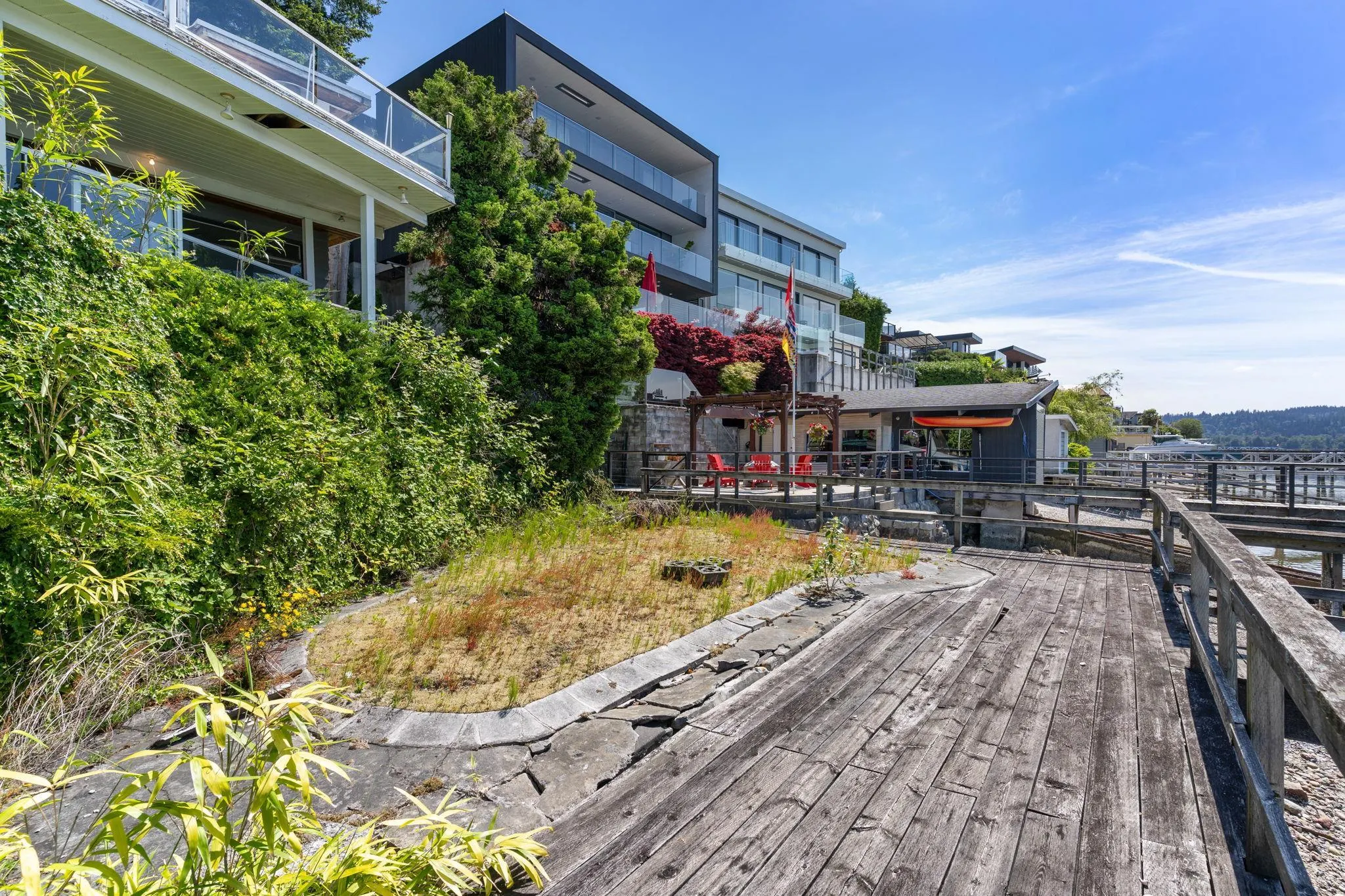 1208 Alderside Road