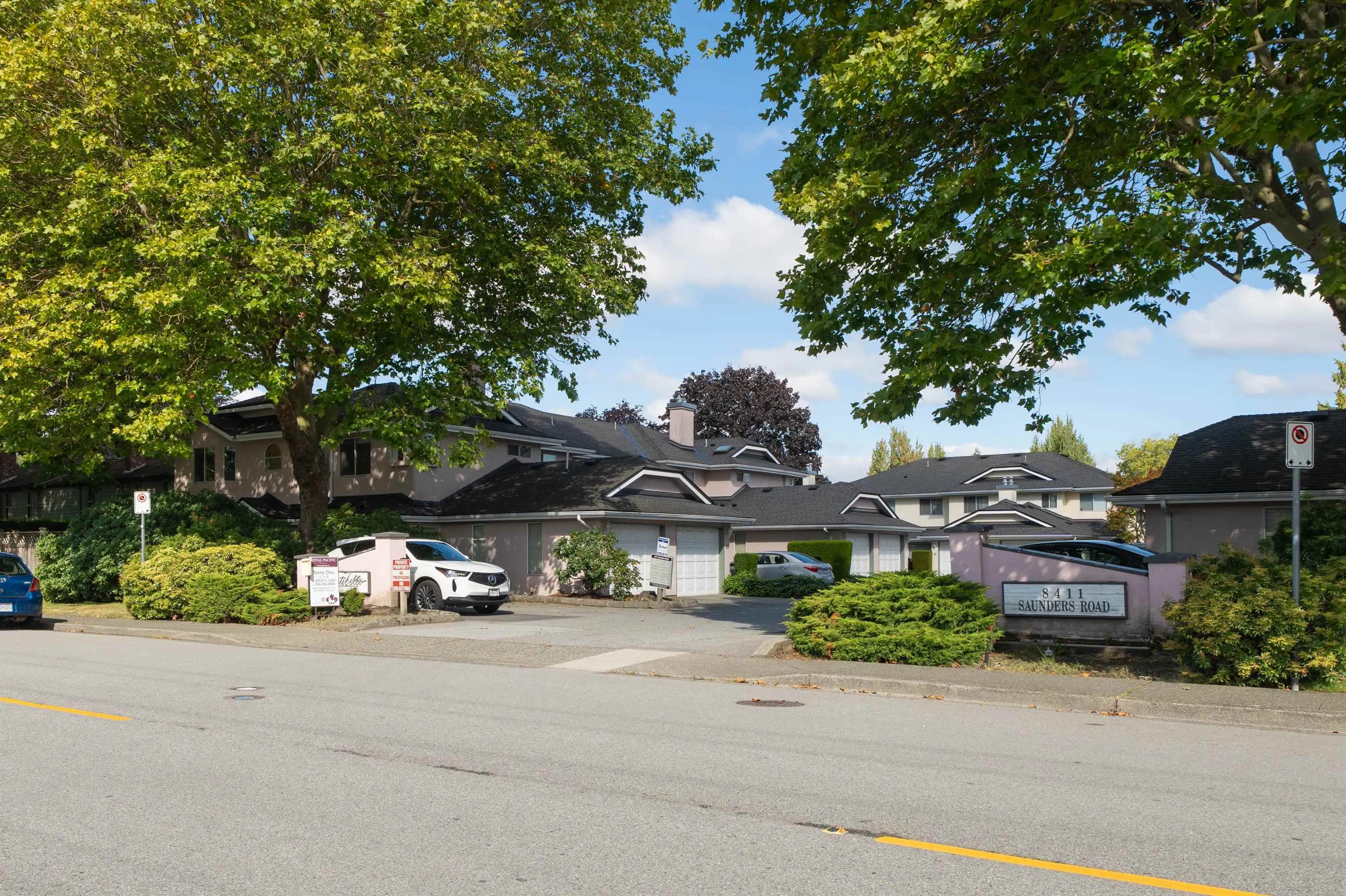 16 8411 Saunders Road