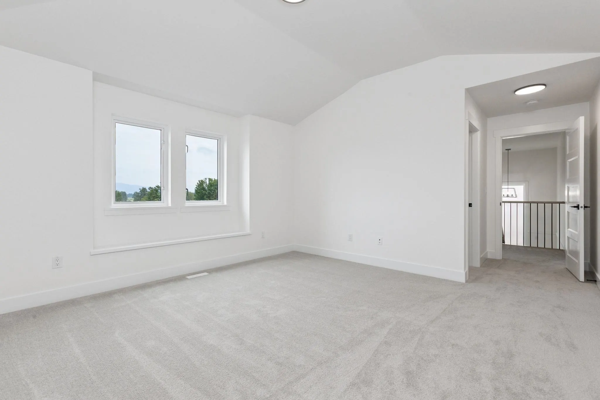 10125 Elderberry Crescent