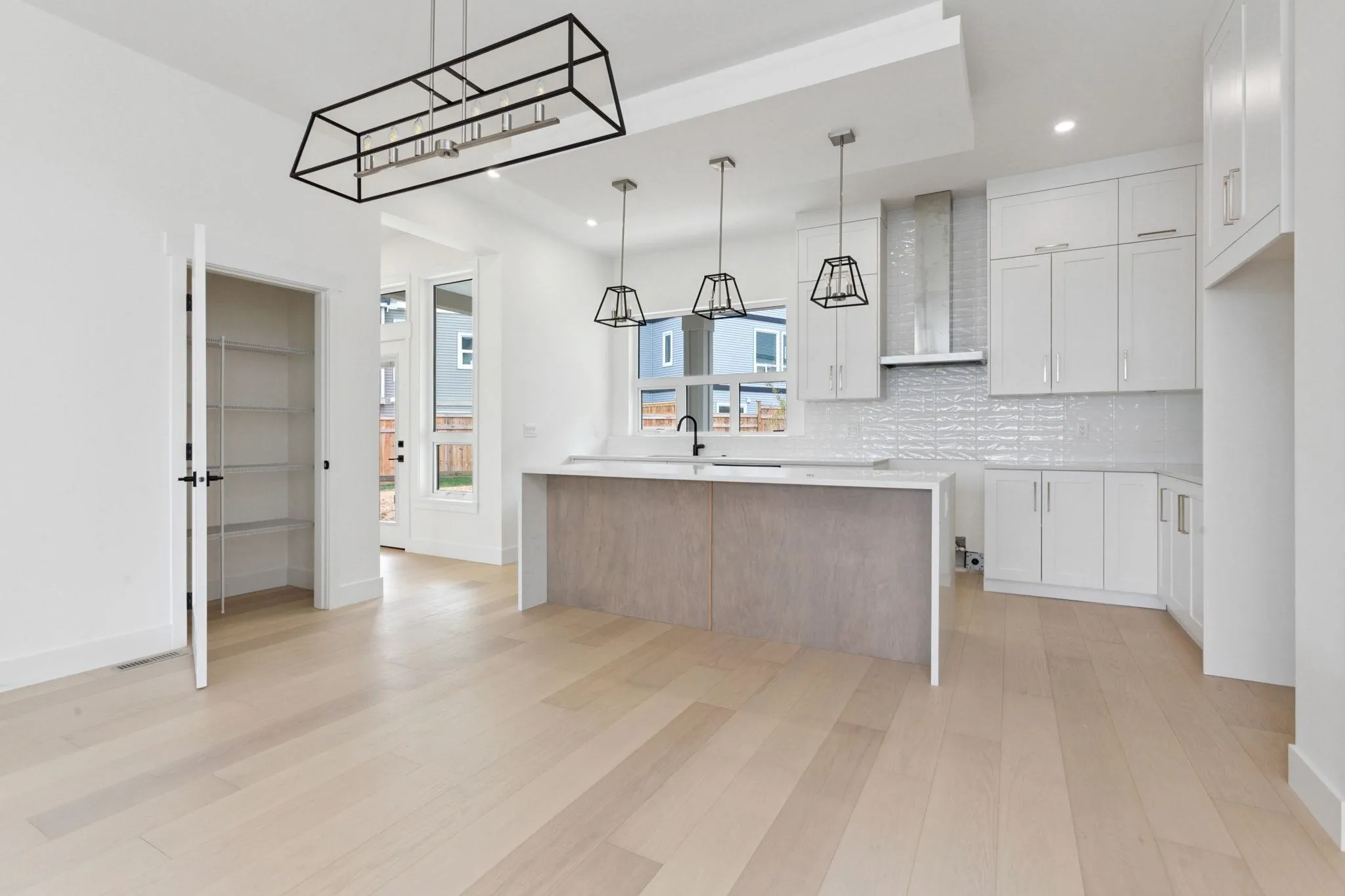 10125 Elderberry Crescent