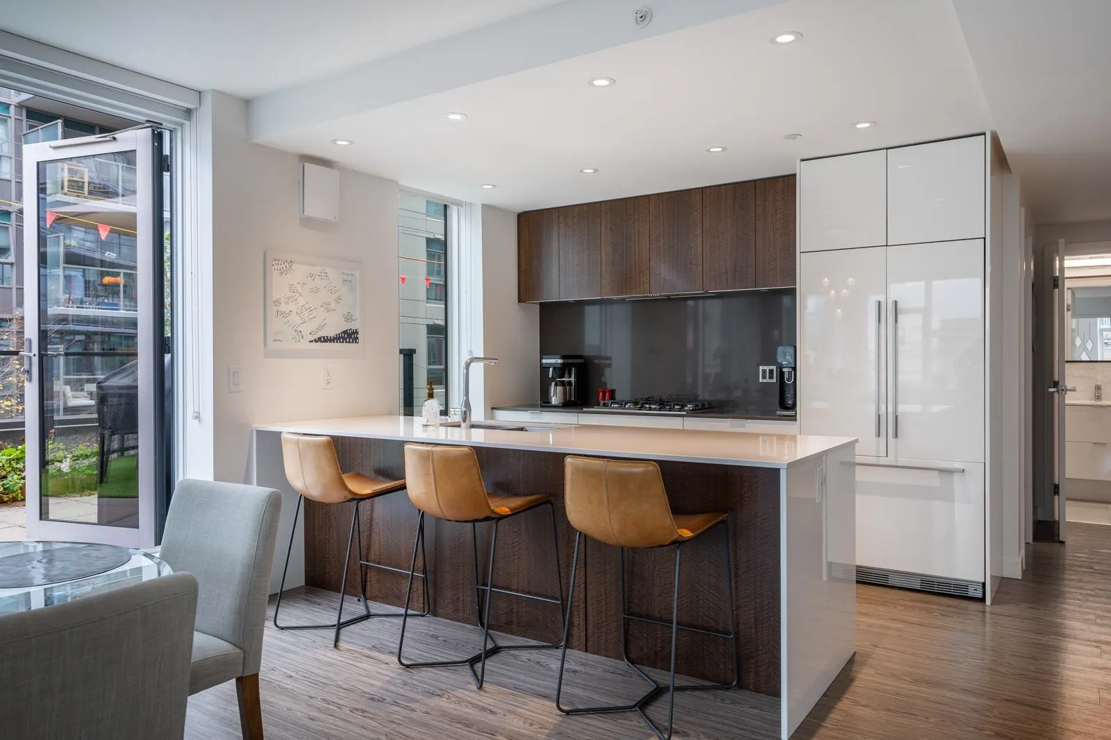 306 209 E 7th Avenue