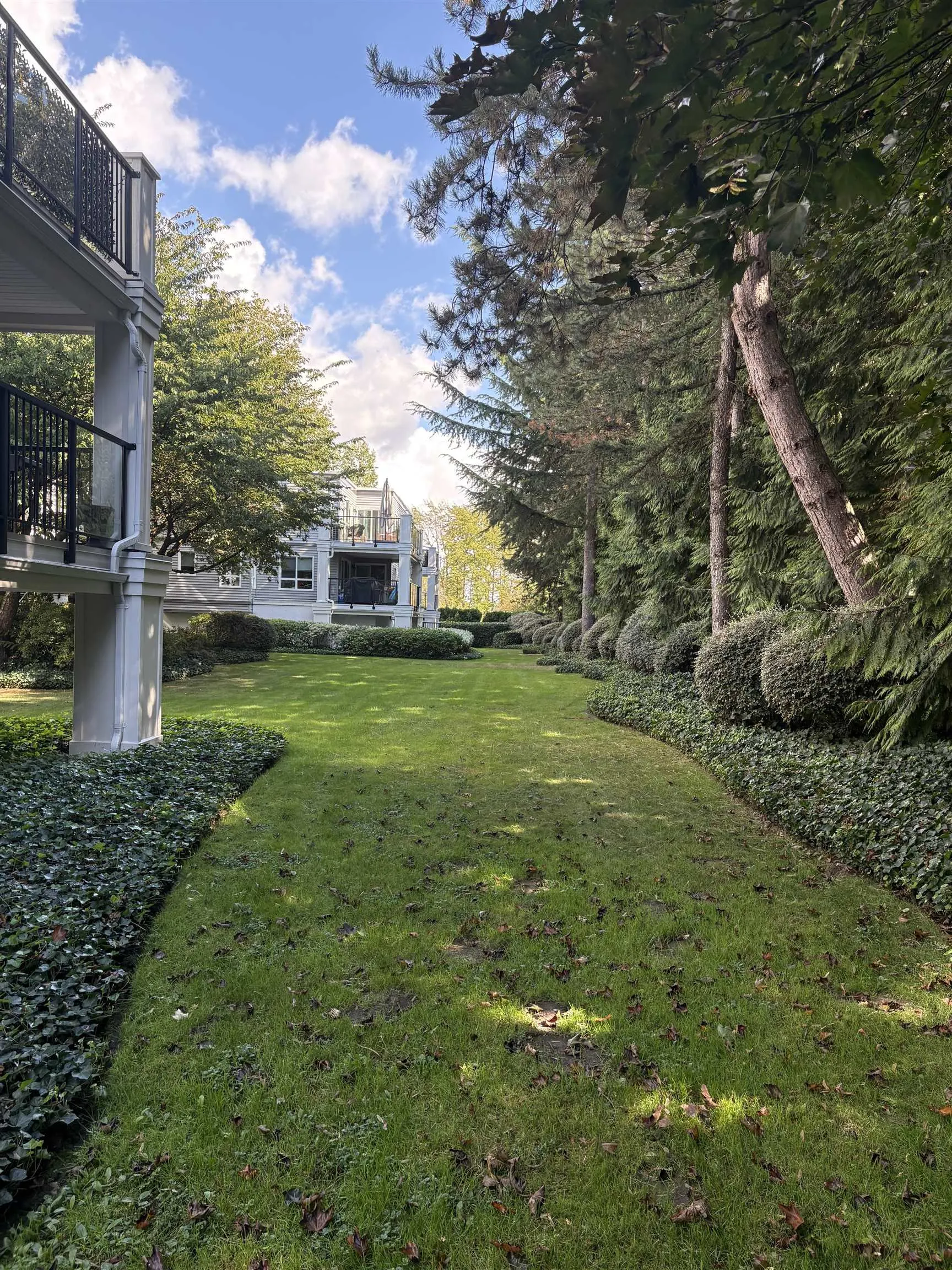 210 20976 56 Avenue