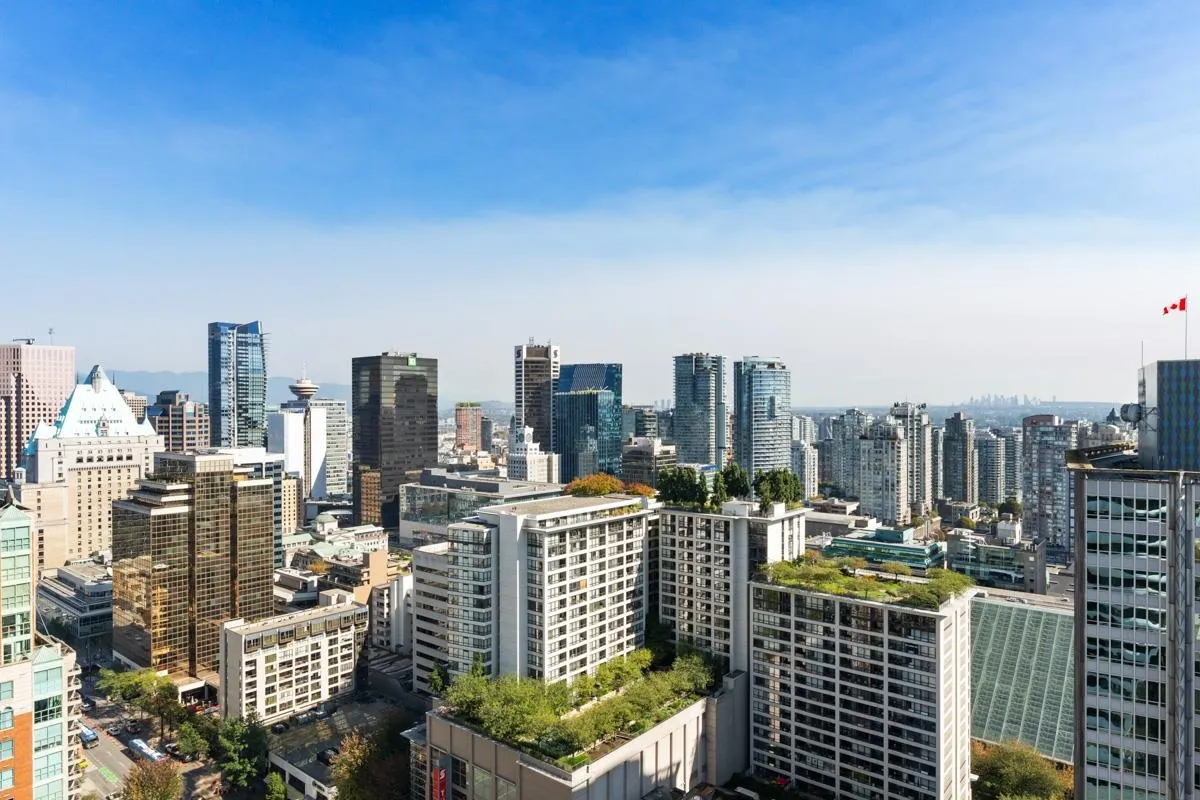 2708 1033 Nelson Street