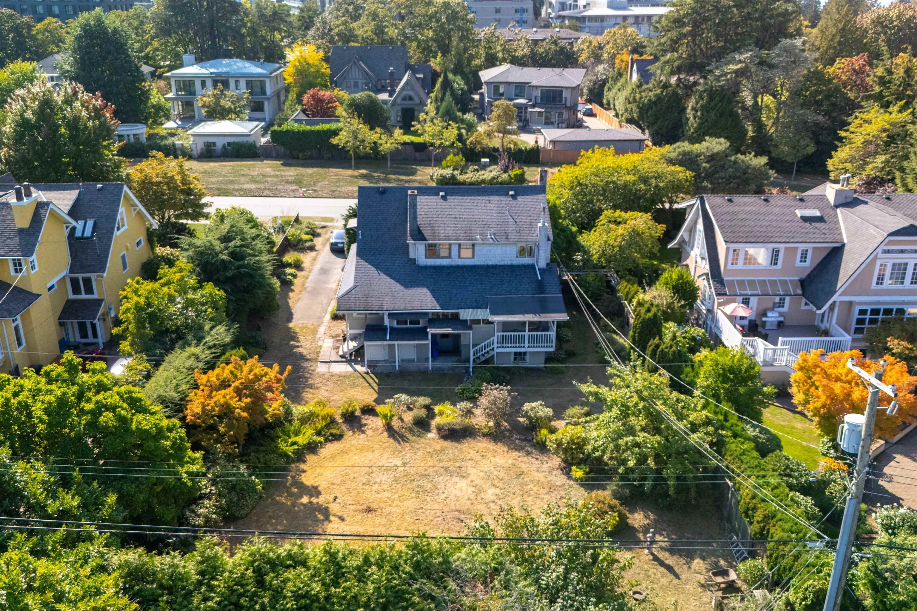 1758 Western Parkway