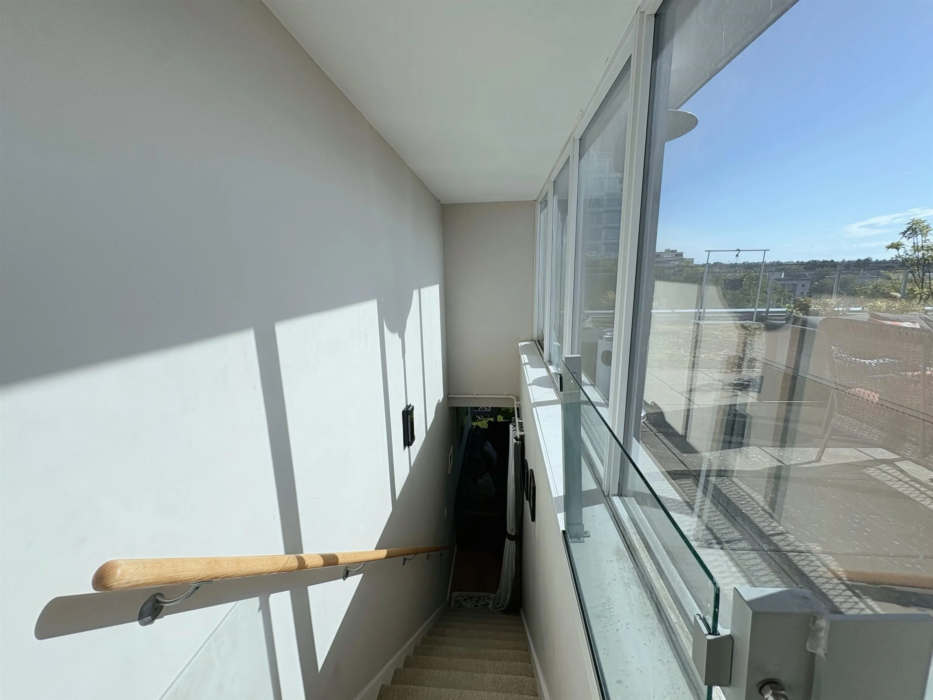 6003 5511 Hollybridge Way