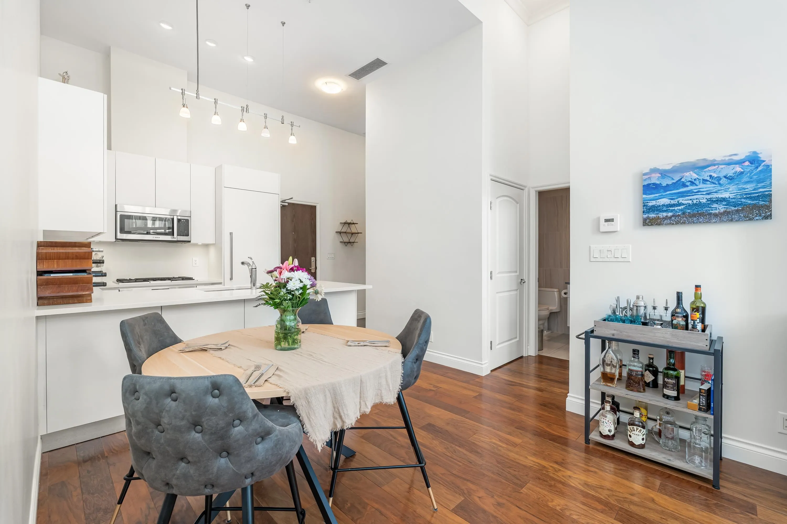 104 199 Victory Ship Way