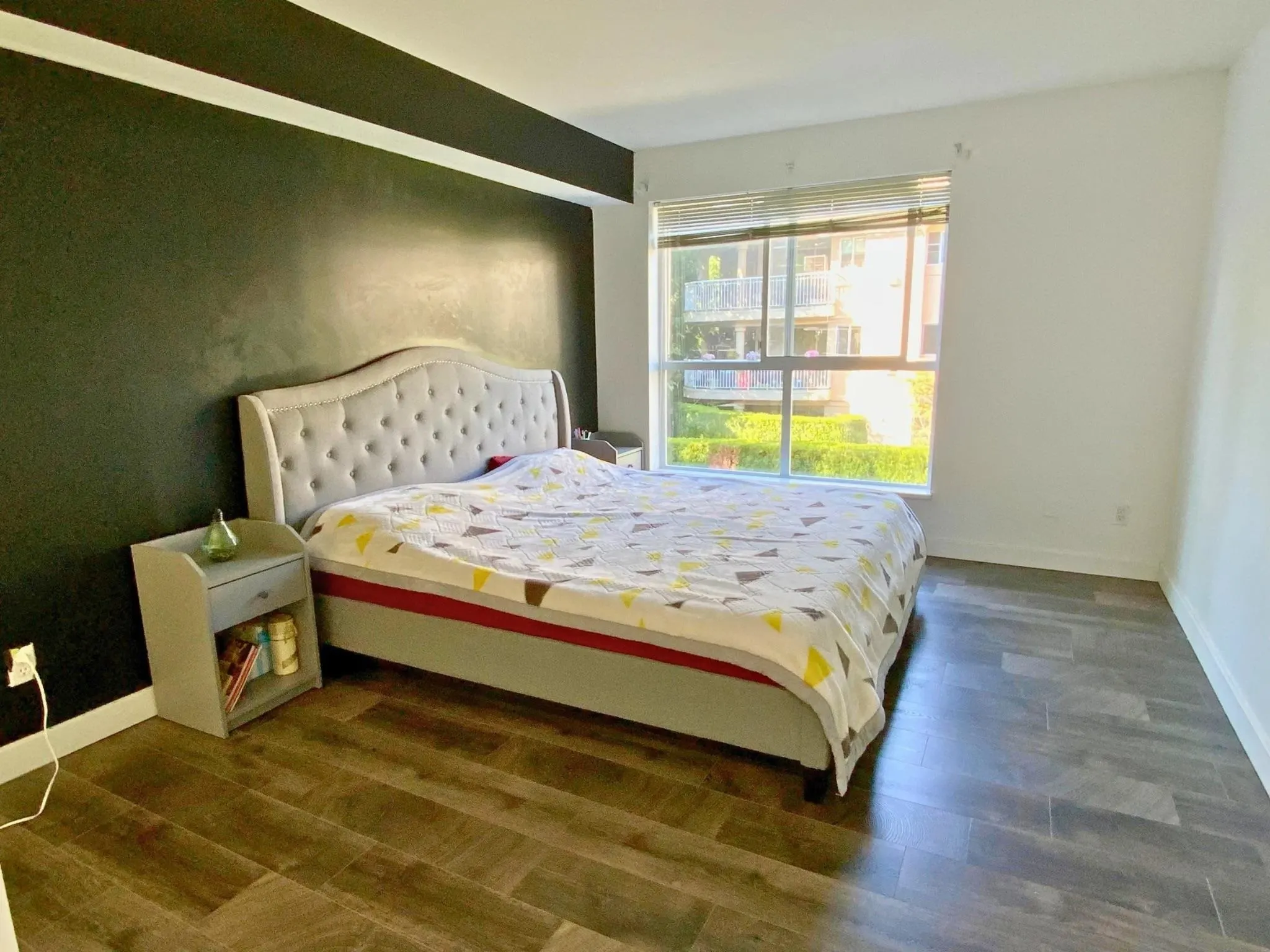 213 13727 74 Avenue