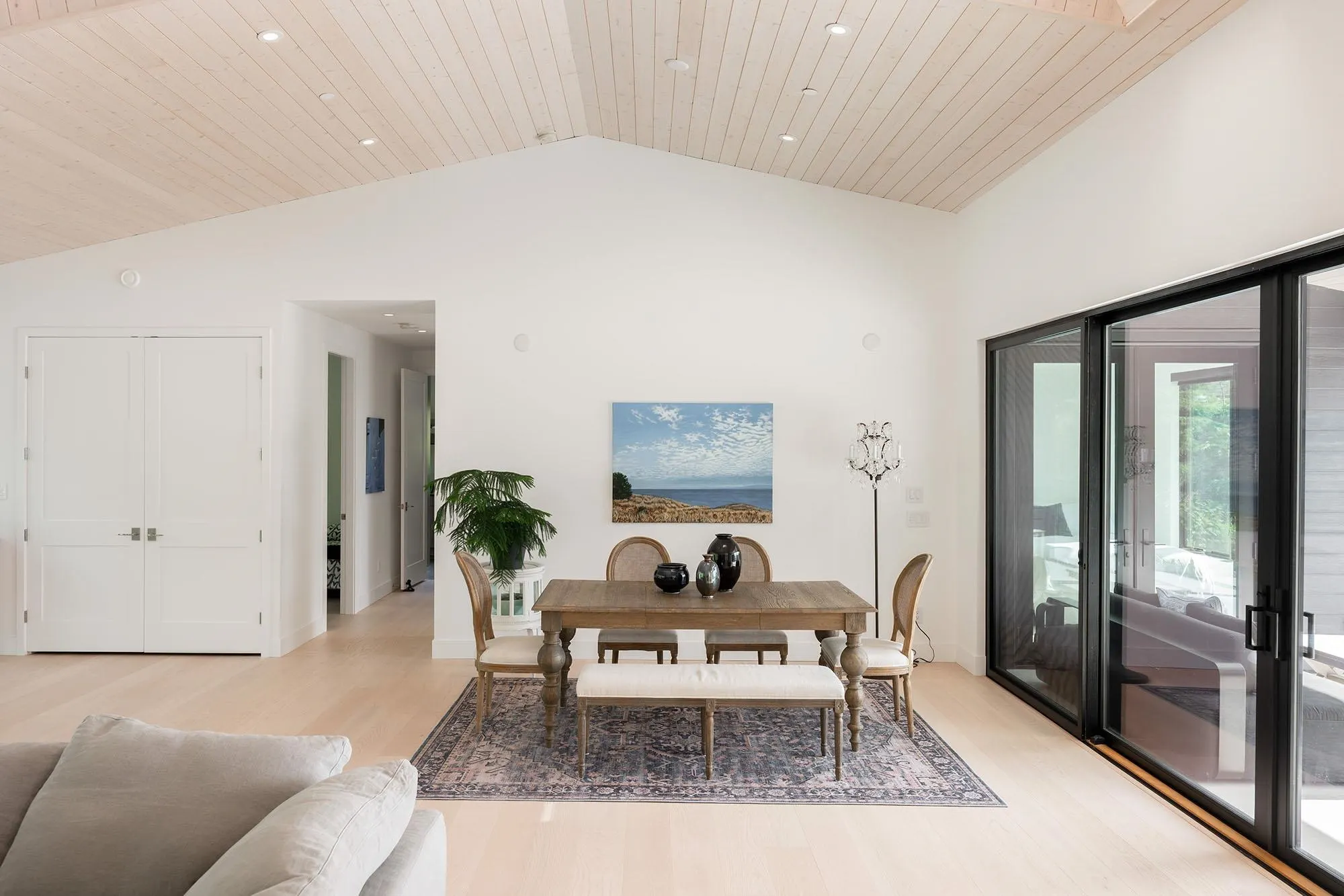 1620 Evergreen Lane