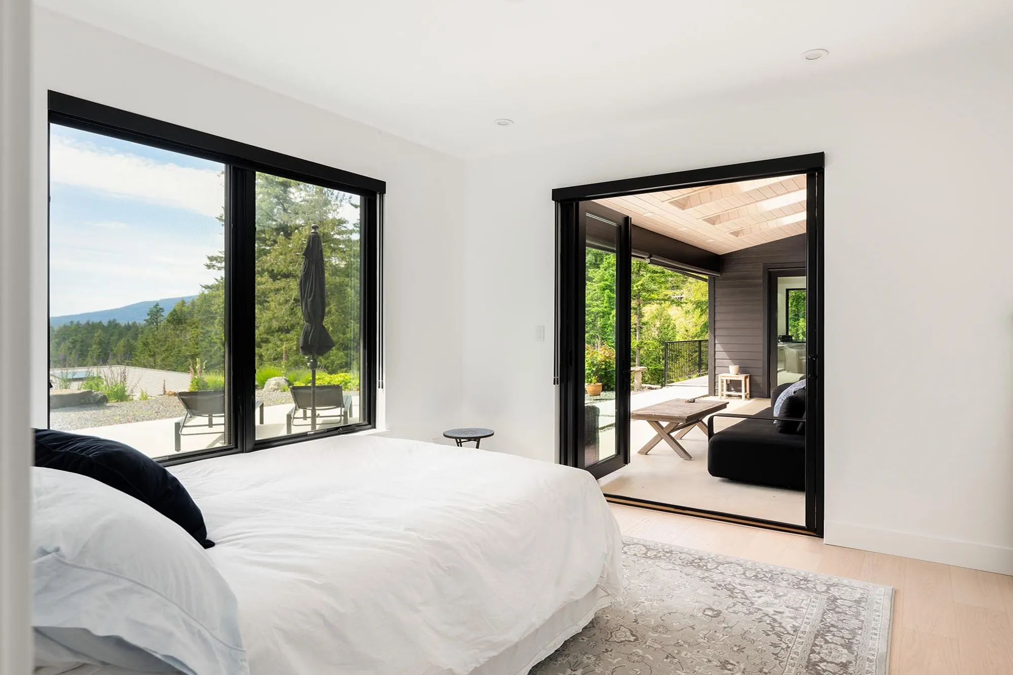 1620 Evergreen Lane