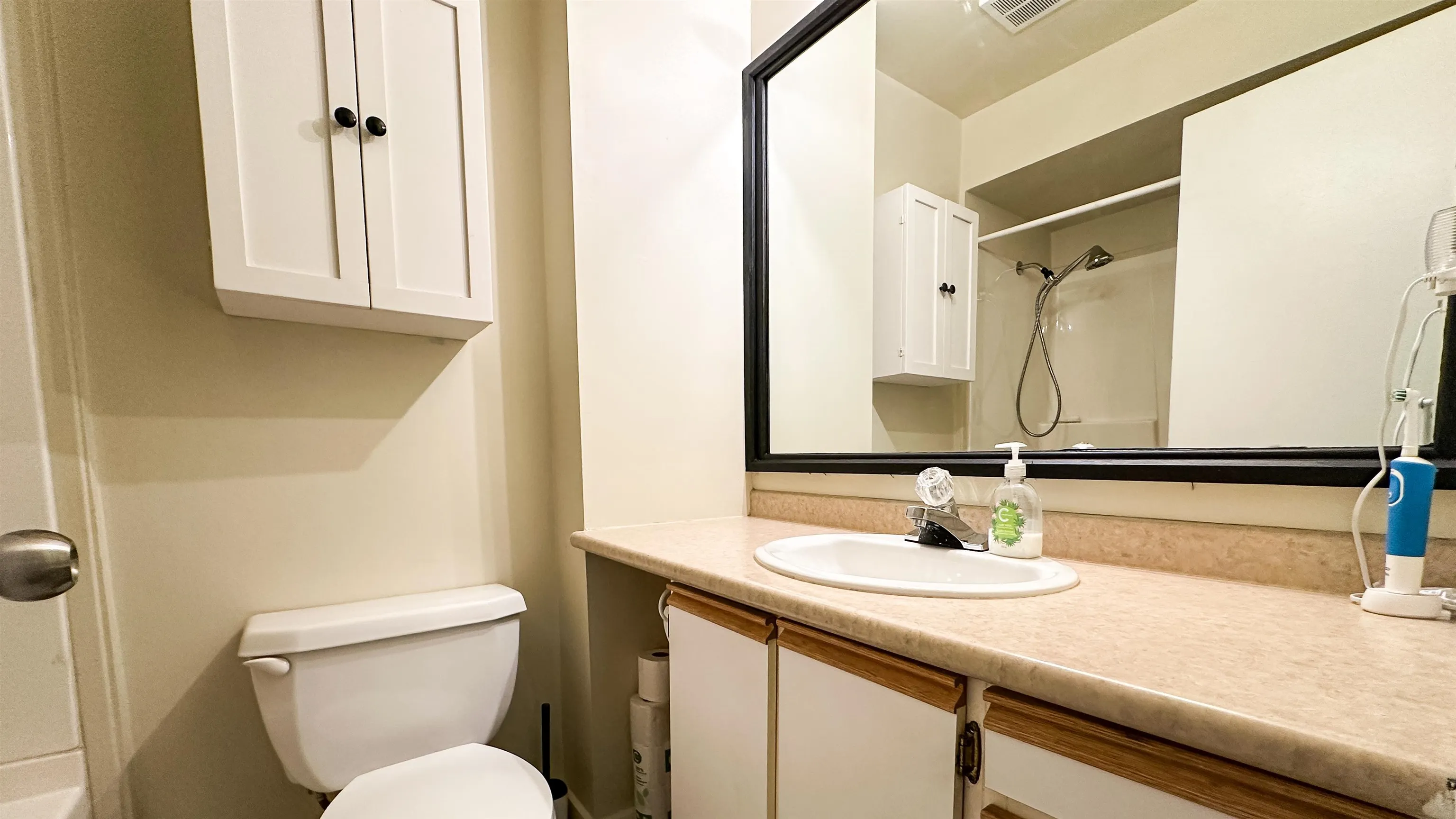 224 202 Westhill Place