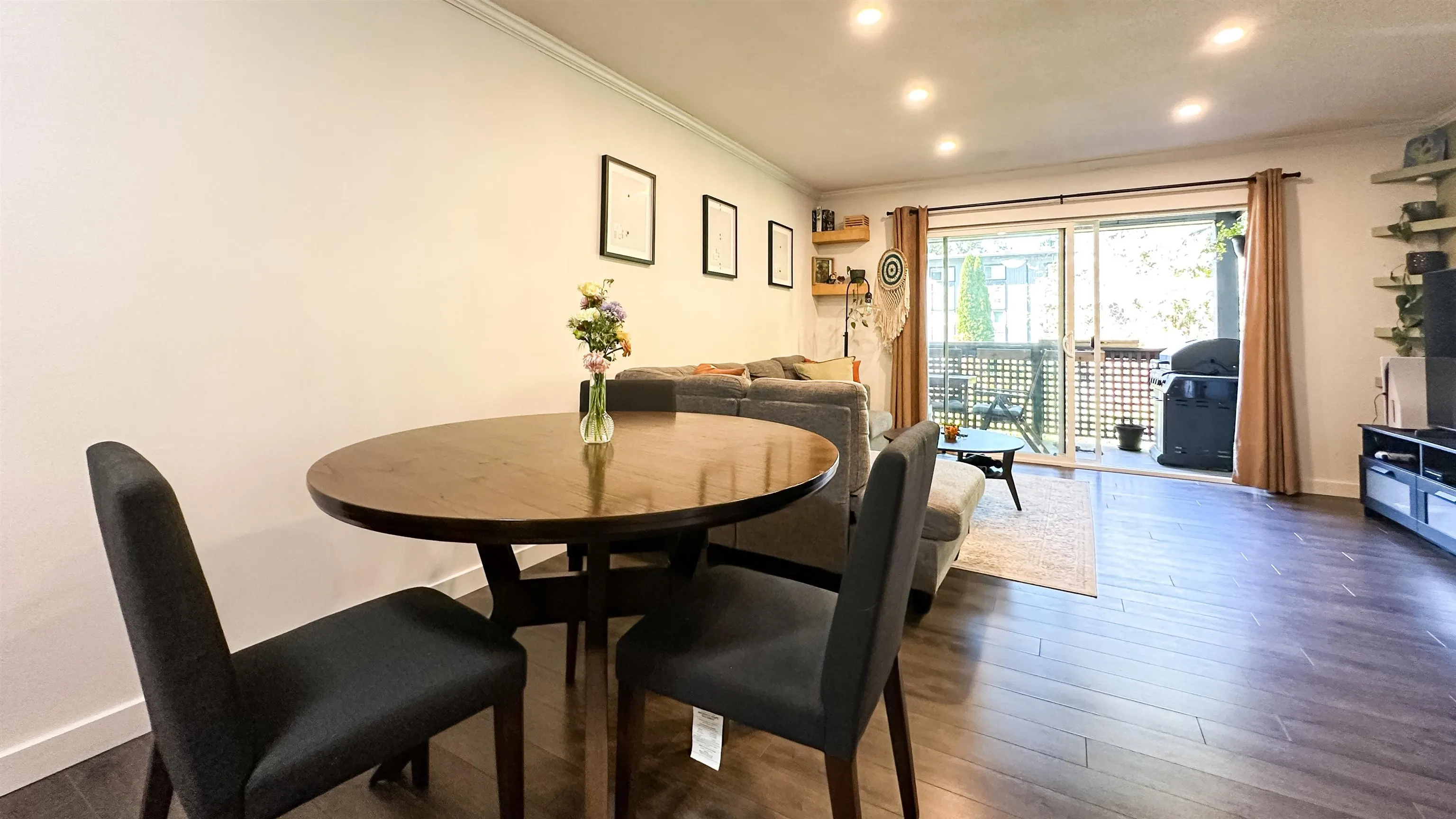 224 202 Westhill Place