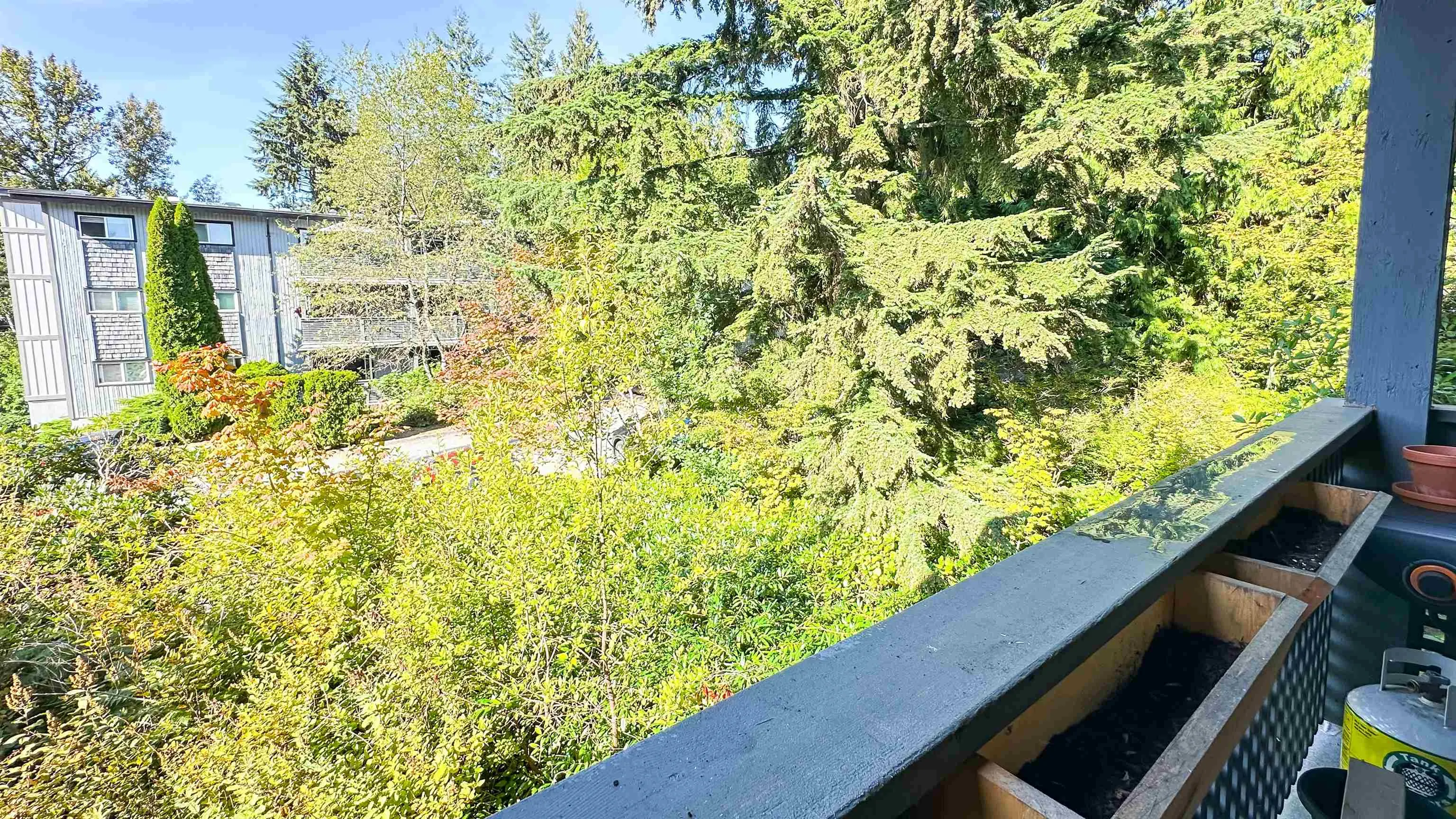 224 202 Westhill Place