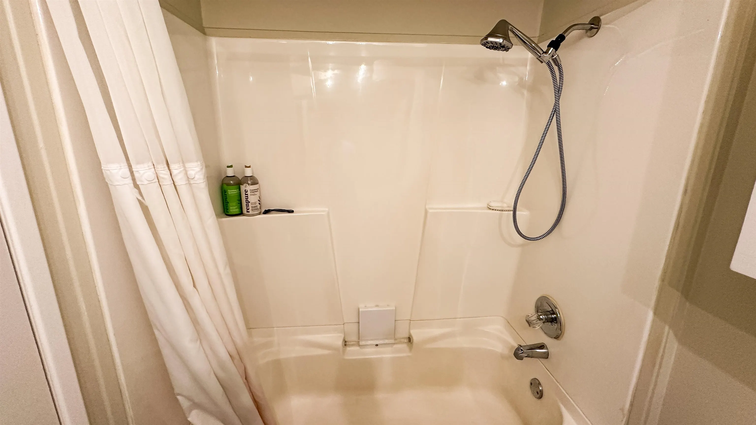 224 202 Westhill Place