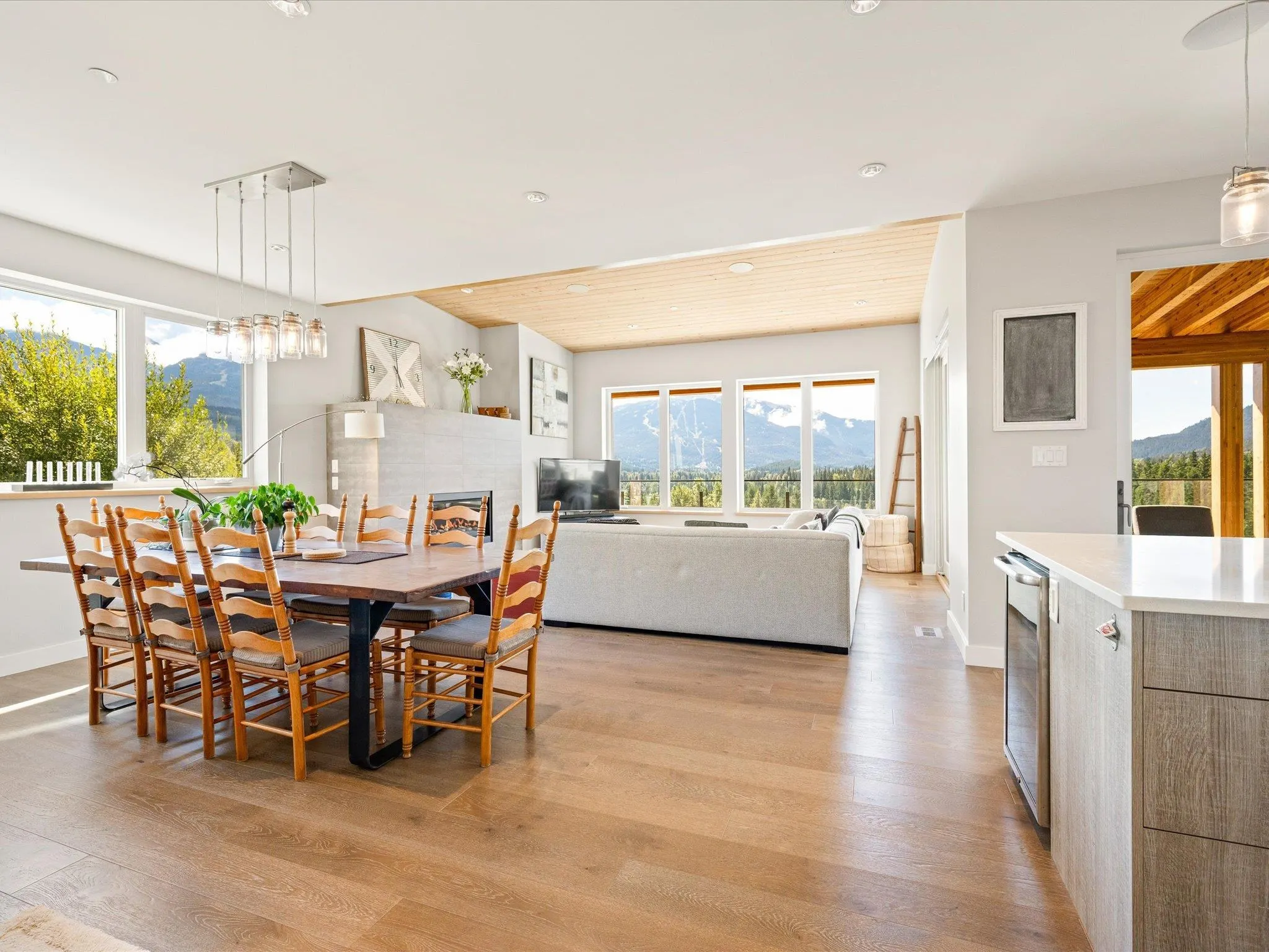 8409 Big Sky Terrace