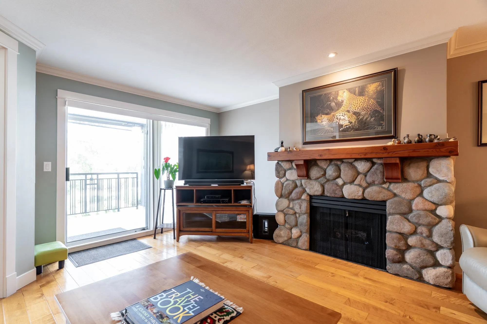 306 4955 River Road