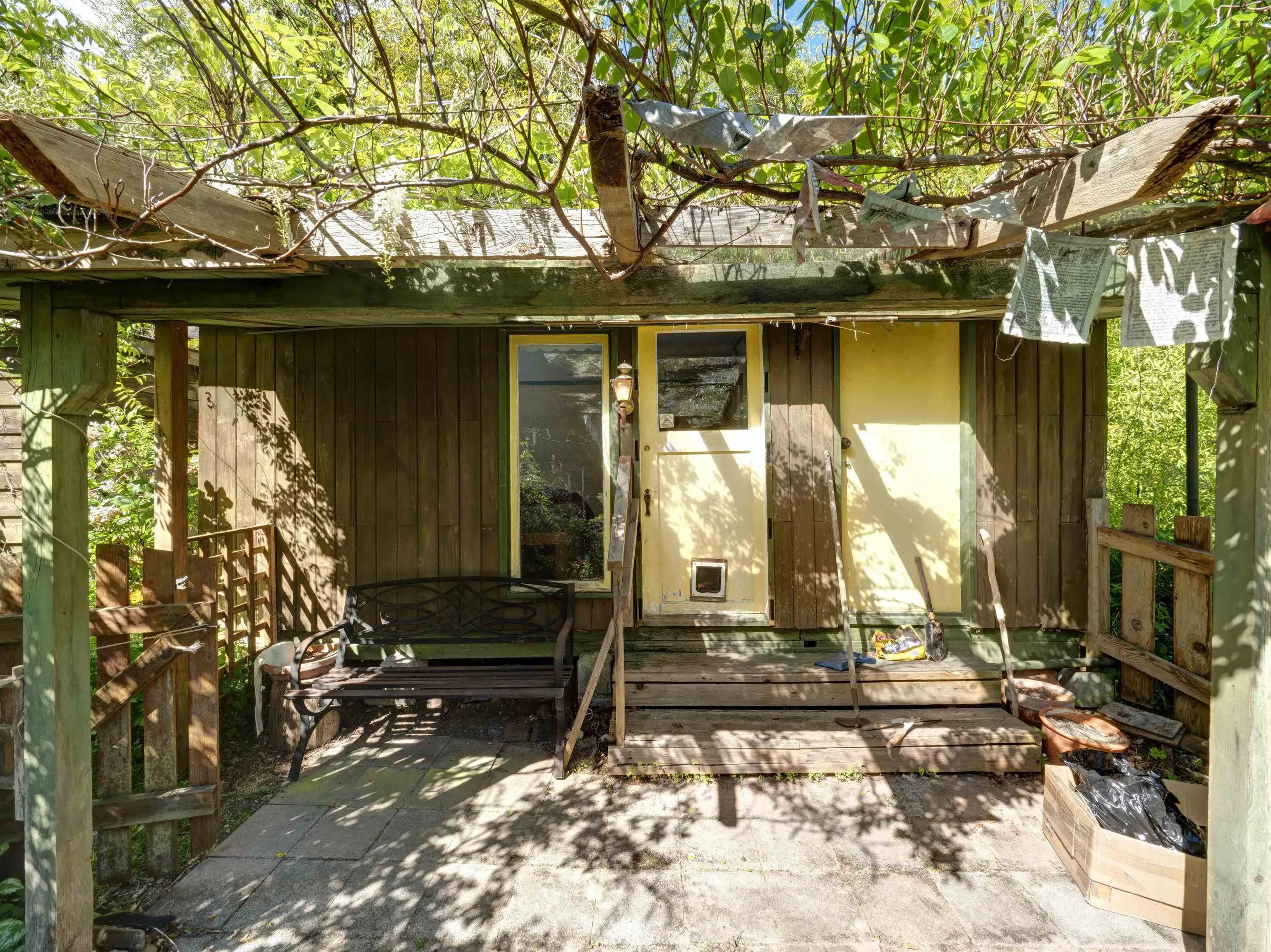 2602 Lower Road