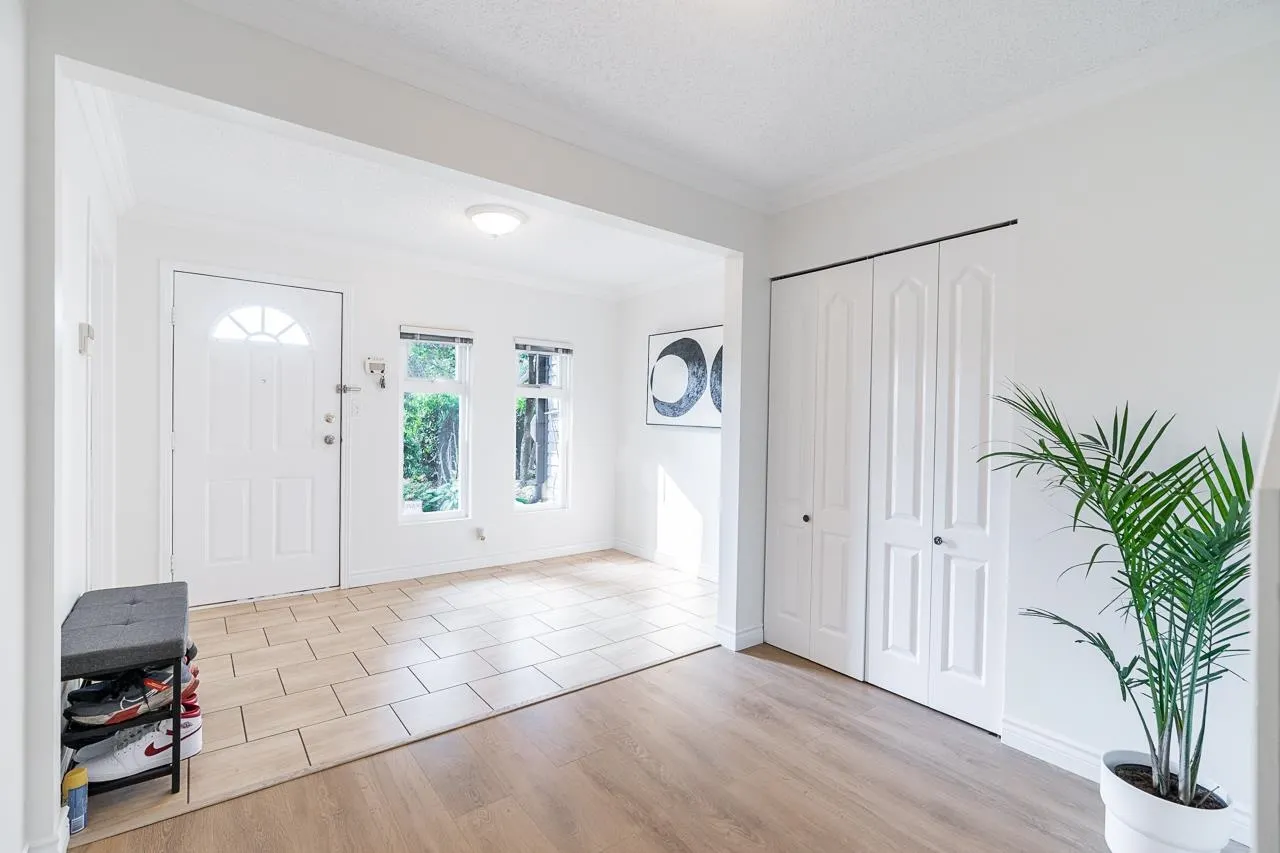 1185 Eagleridge Drive