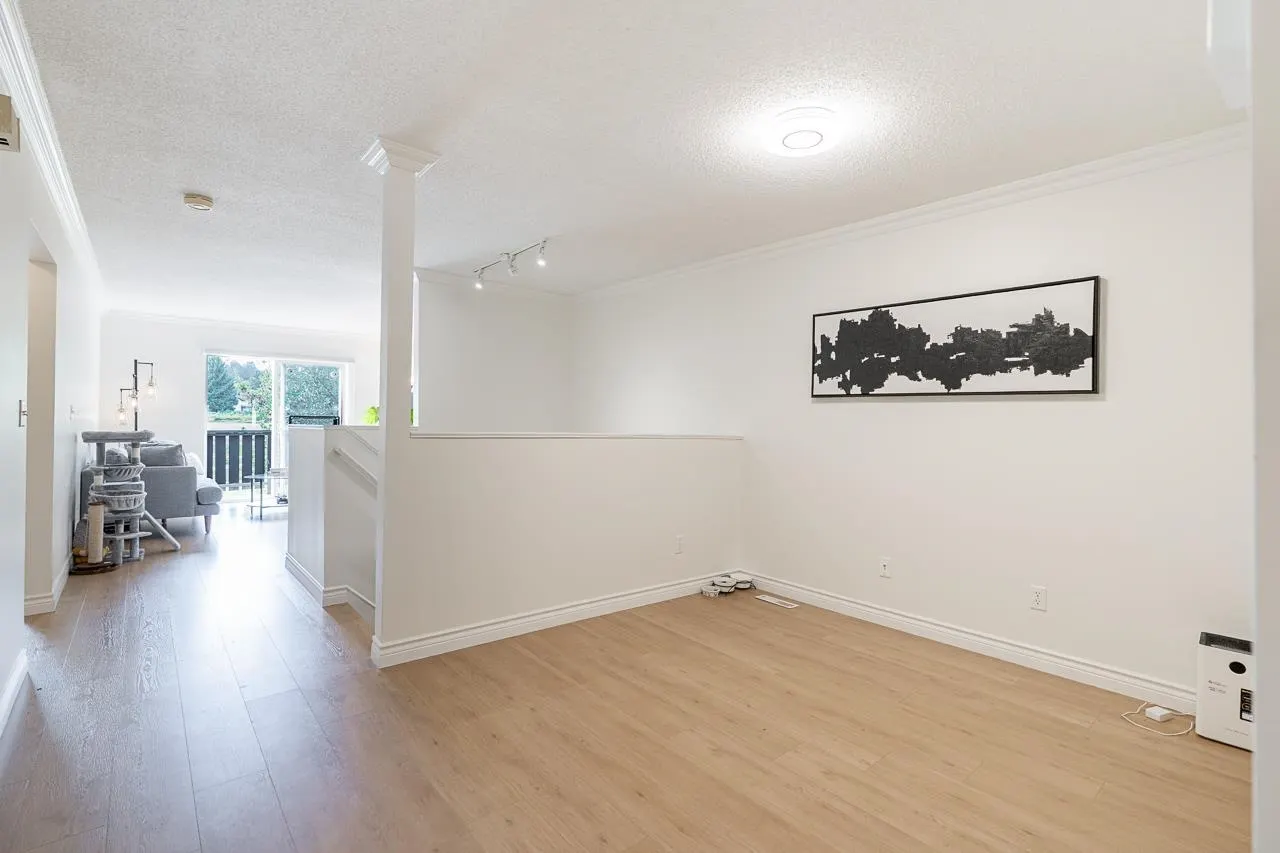 1185 Eagleridge Drive