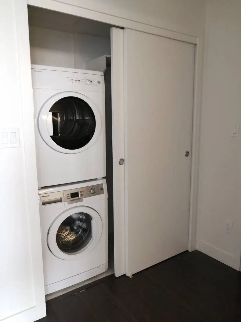 2915 13750 100 Avenue