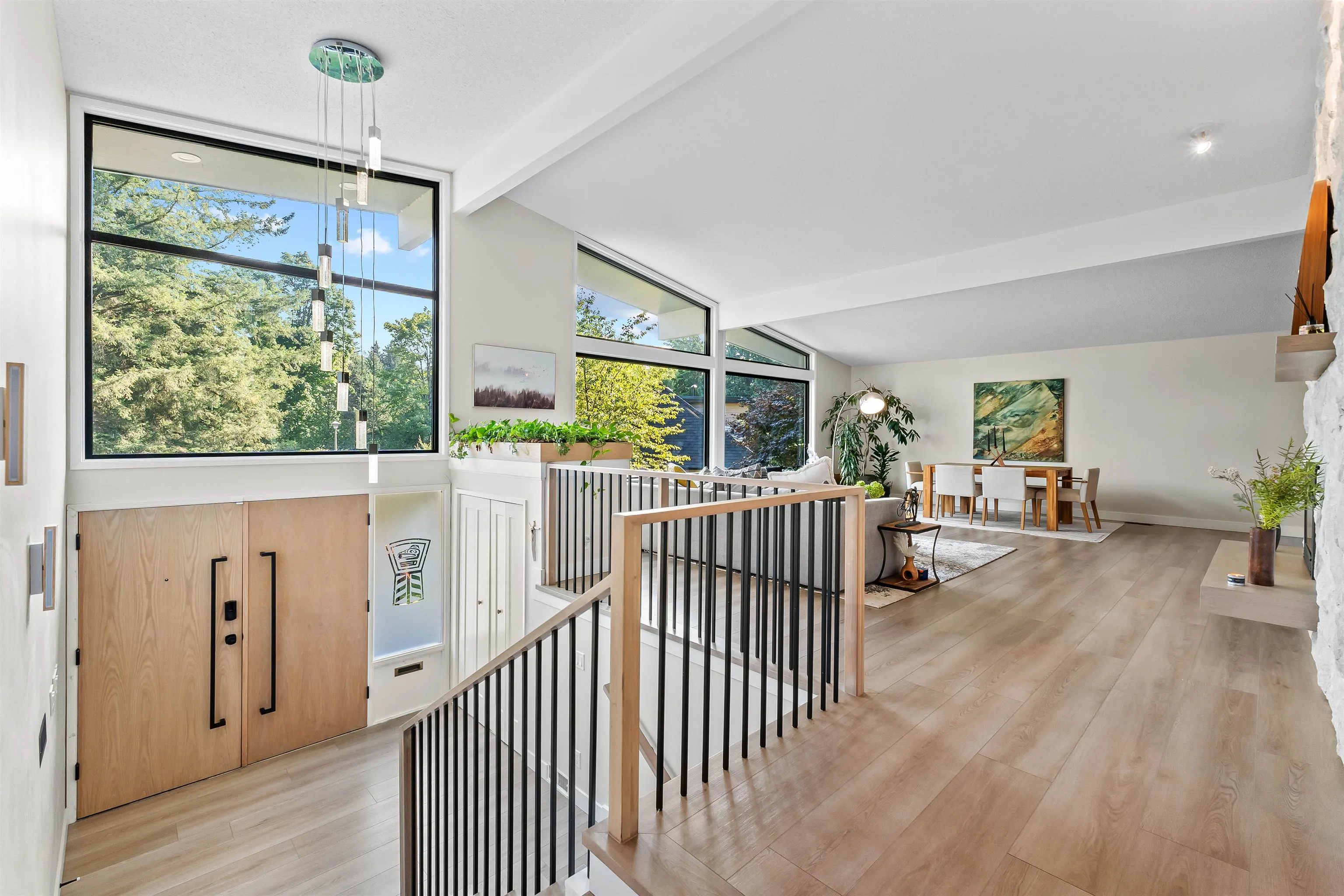 8 Halss Crescent