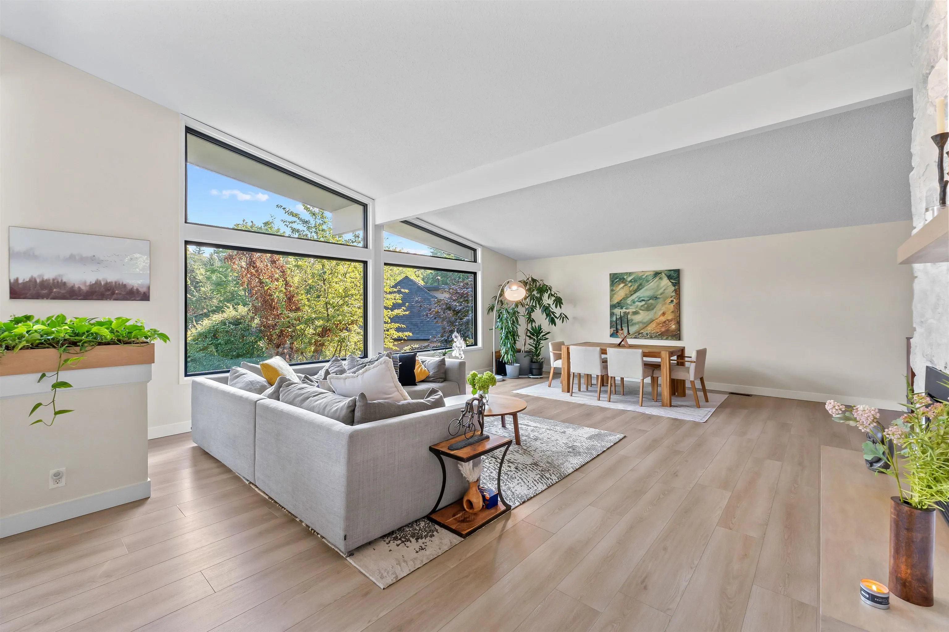 8 Halss Crescent