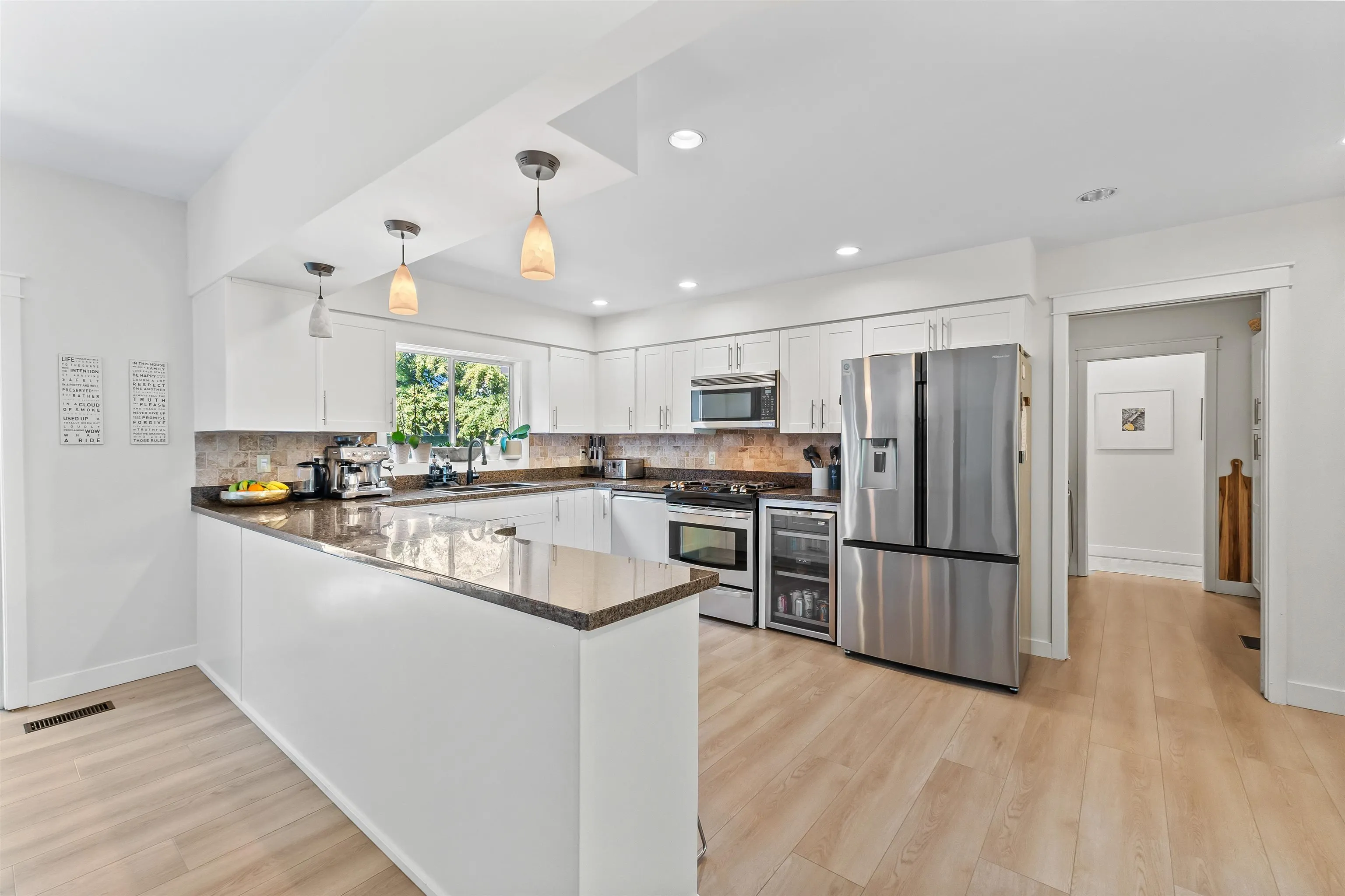 8 Halss Crescent