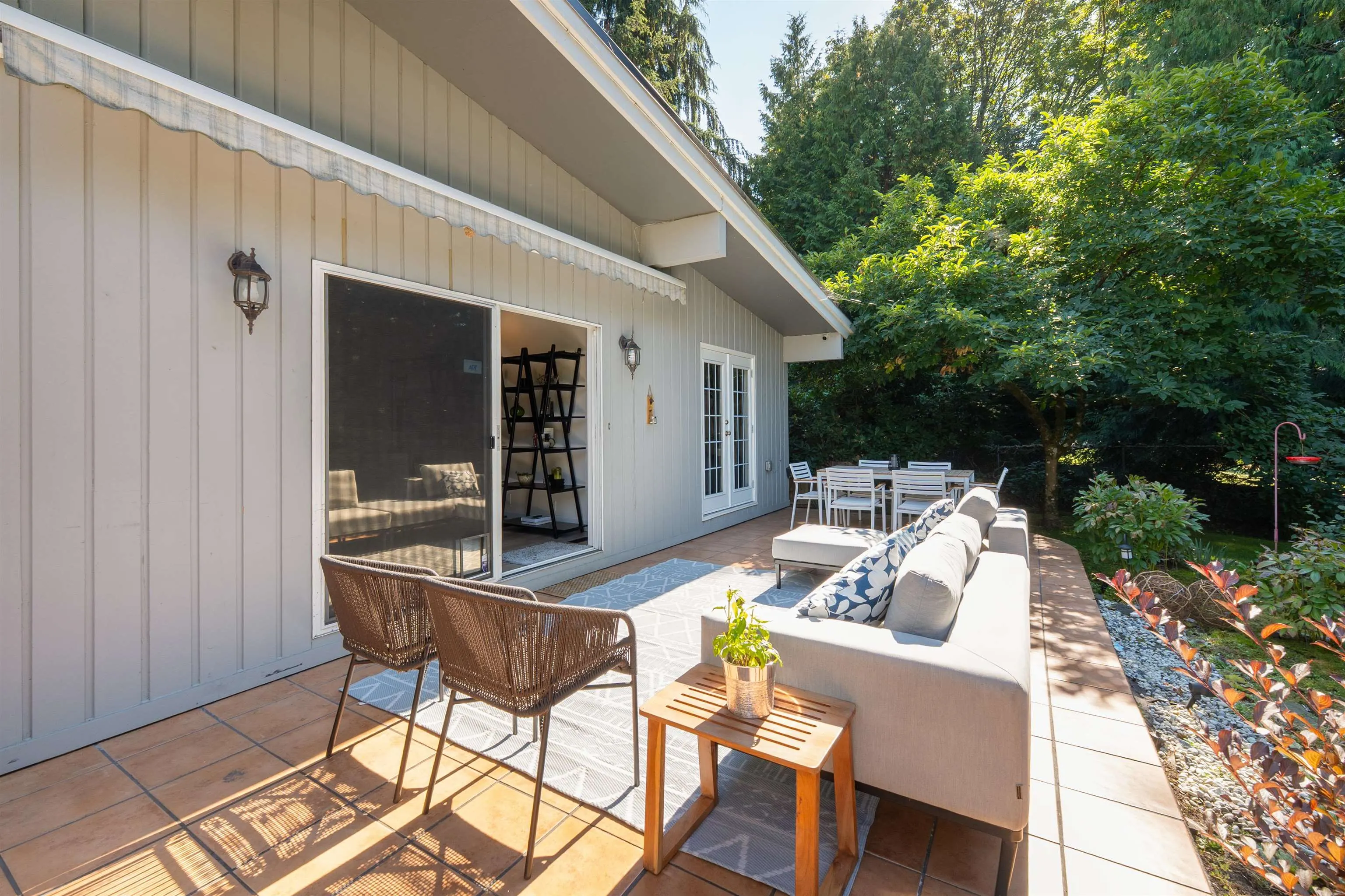 8 Halss Crescent